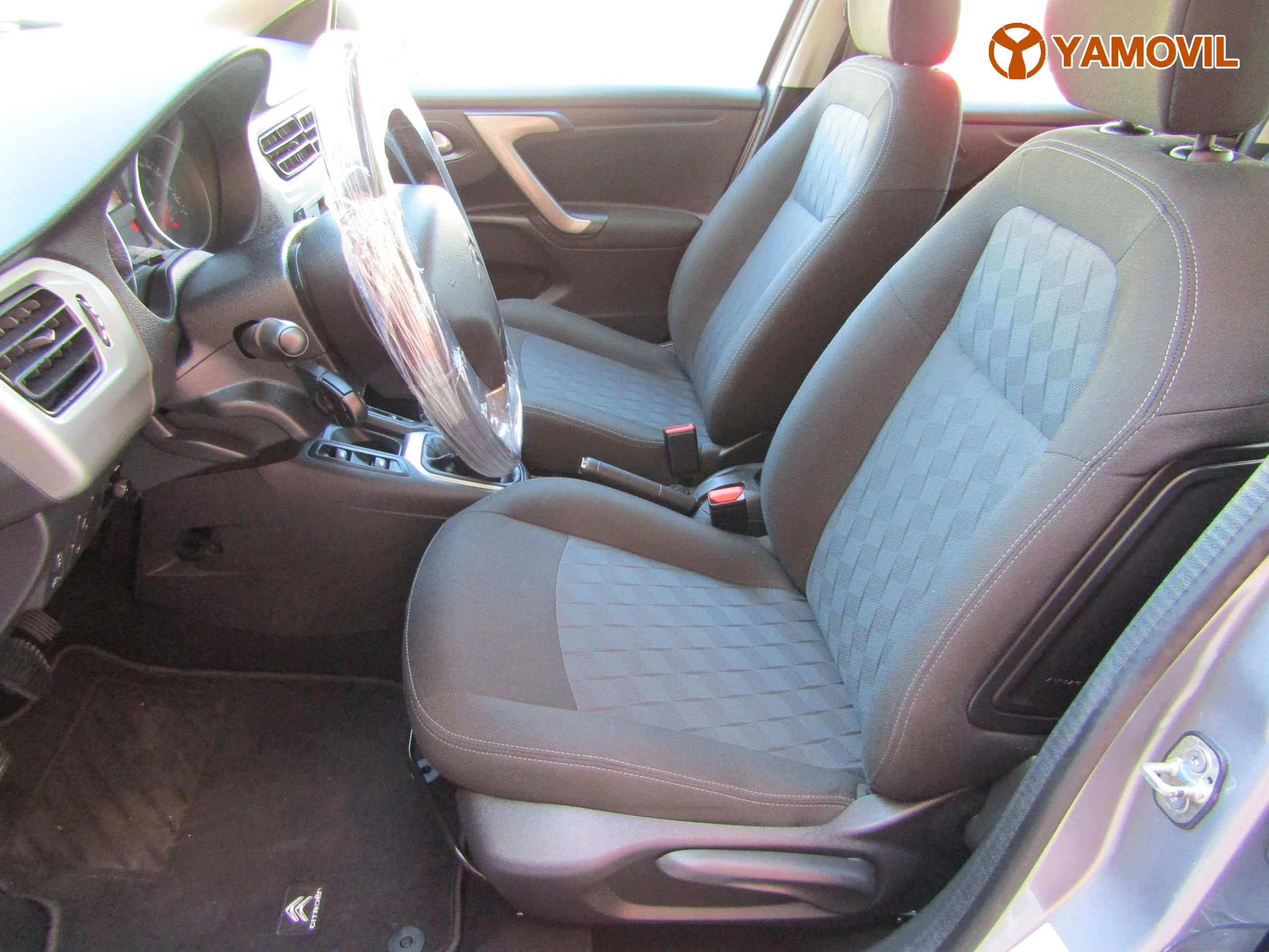 Citroen C-Elysee SHINE 1.2PURETECH - Foto 13