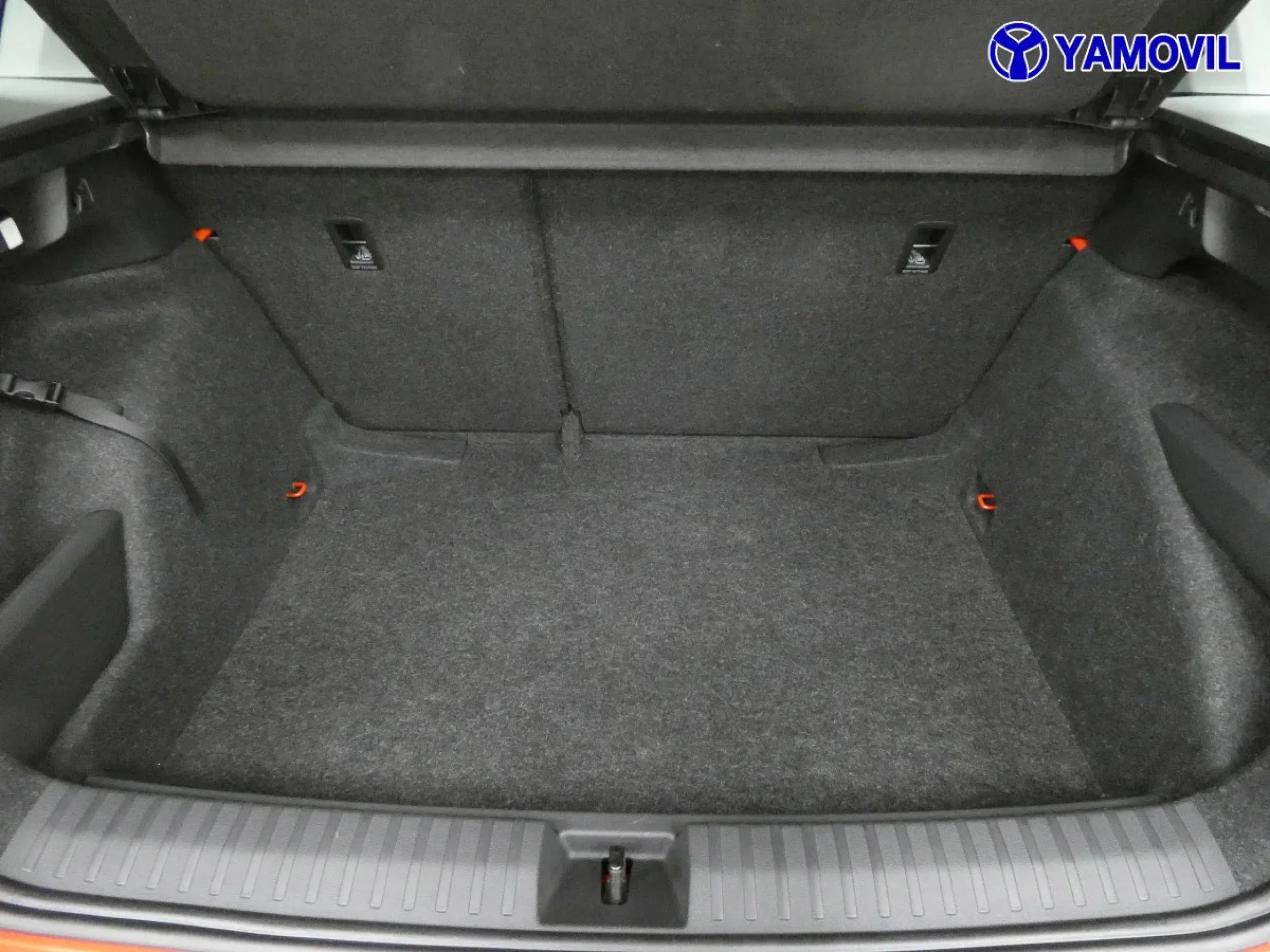 Skoda Kamiq 1.0 TSI Ambition 85 kW (115 CV) - Foto 7