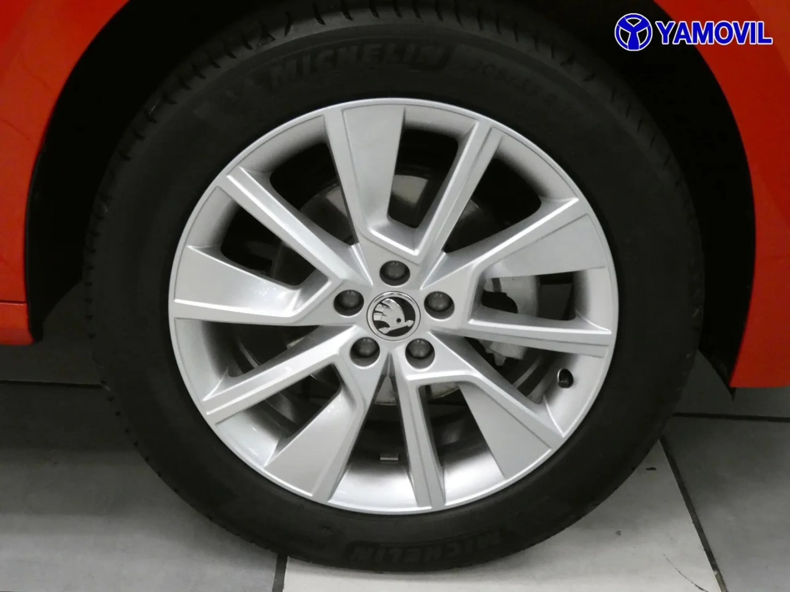 Skoda Kamiq 1.0 TSI Ambition 85 kW (115 CV) - Foto 9