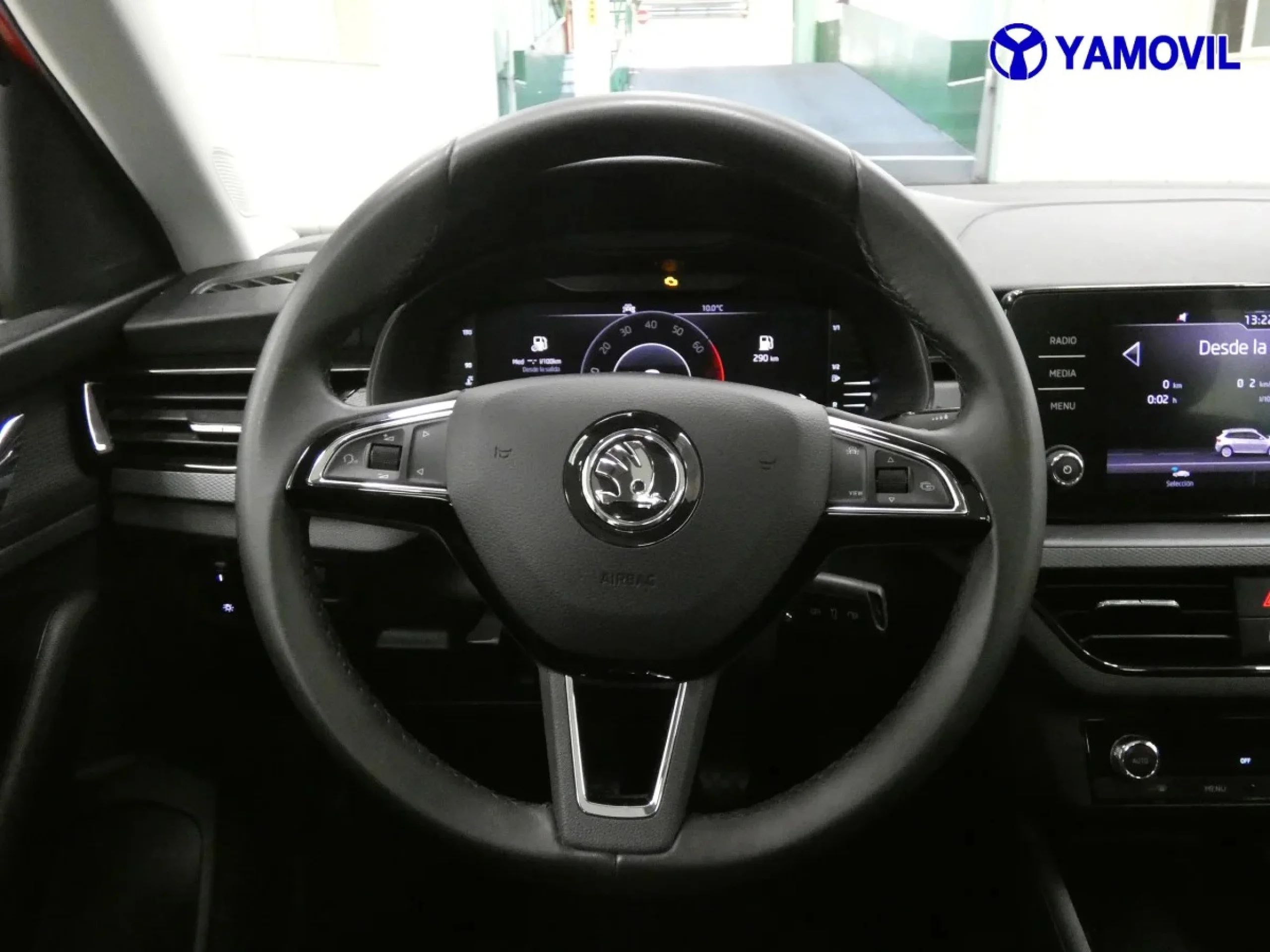 Skoda Kamiq 1.0 TSI Ambition 85 kW (115 CV) - Foto 19