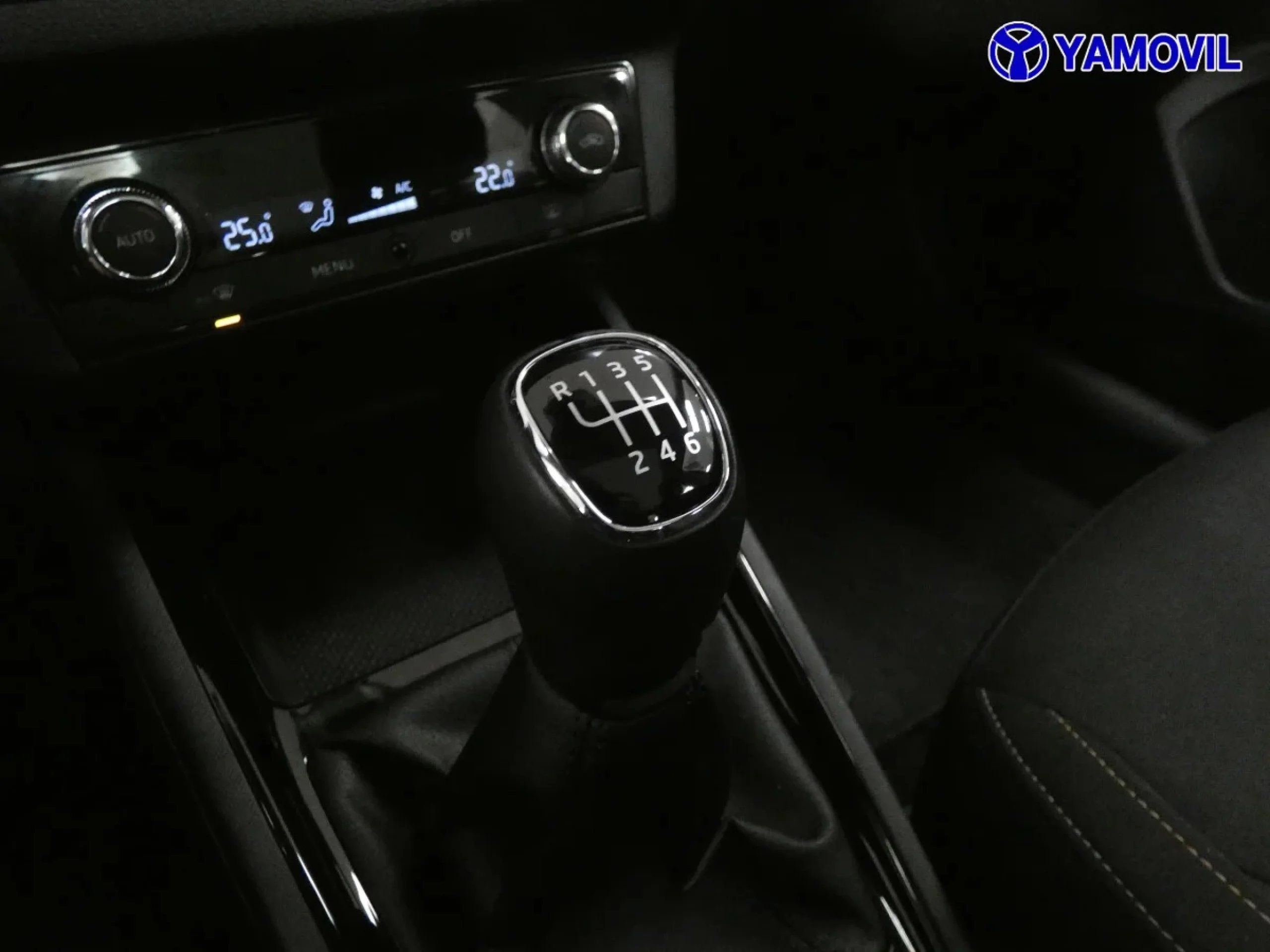 Skoda Kamiq 1.0 TSI Ambition 85 kW (115 CV) - Foto 29