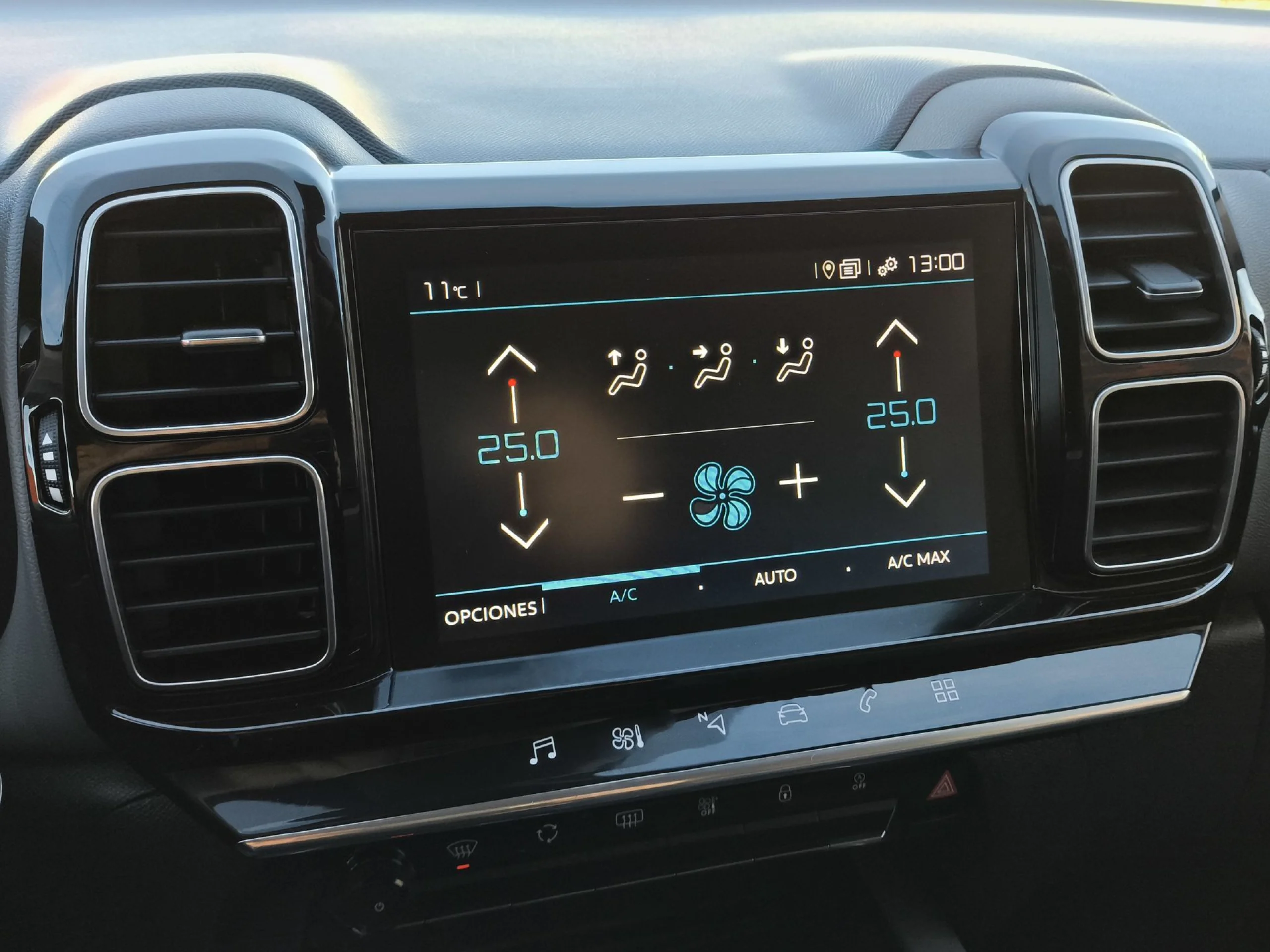 Citroen C5 Aircross PureTech 130 SANDS Shine 96 kW (131 CV) - Foto 16