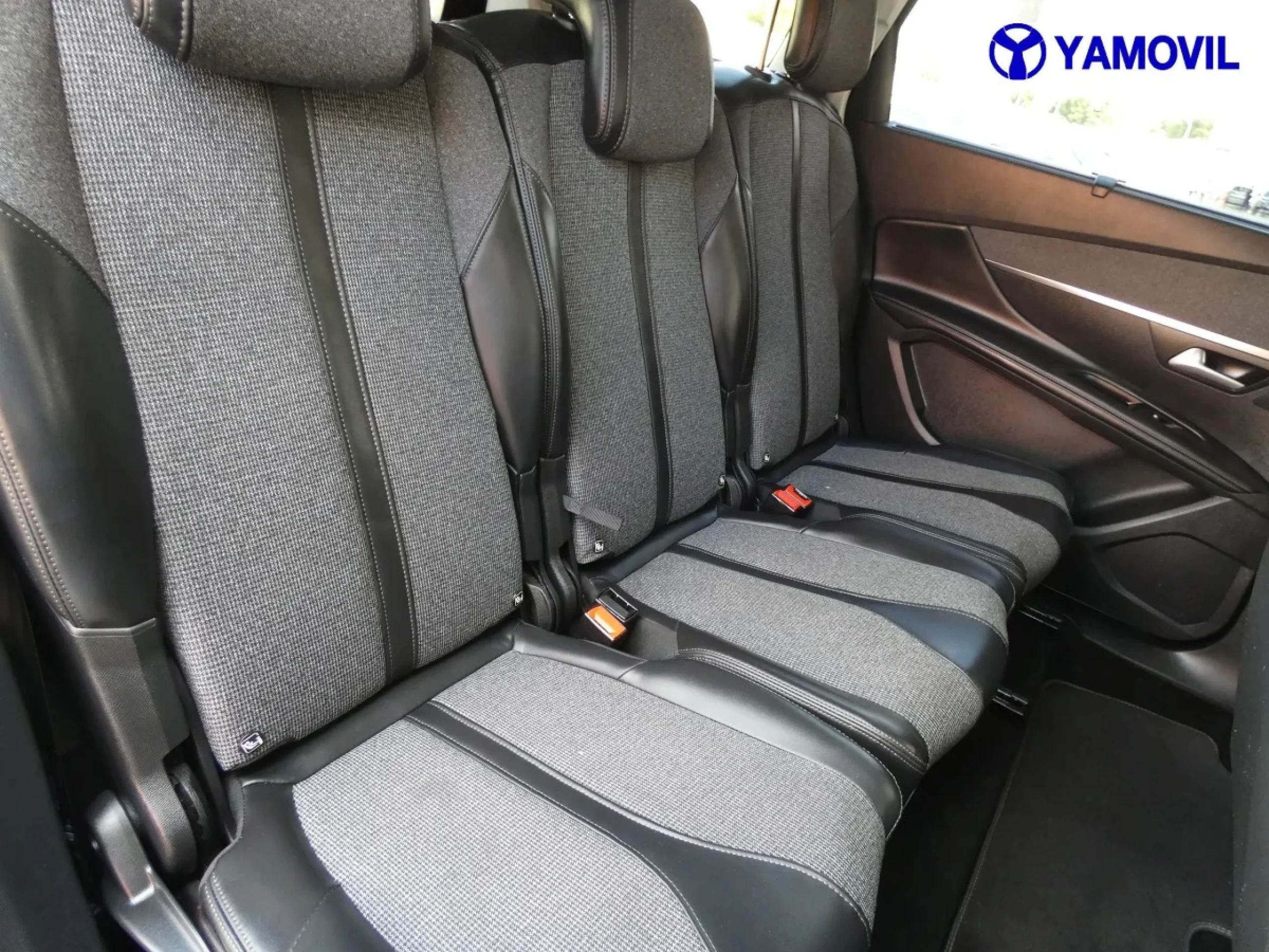 Peugeot 5008 SUV BlueHDi 130 SANDS Allure 96 kW (130 CV) - Foto 16