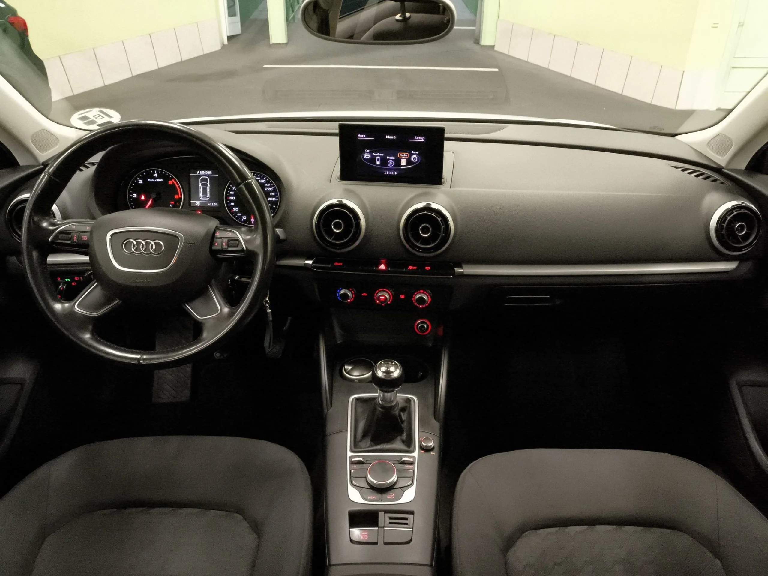 Audi A3 Sportback Attraction 1.6 TDI 77 kW (105 CV) - Foto 11