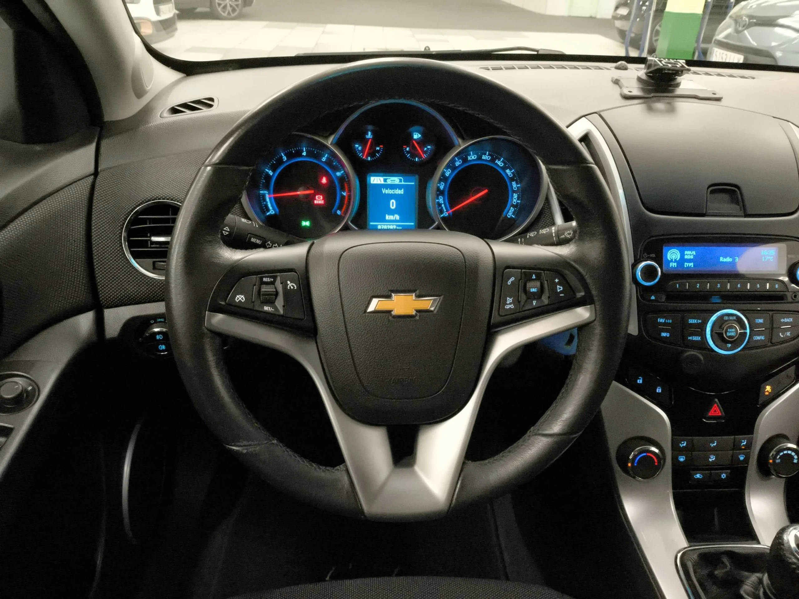 Chevrolet Cruze 1.6 LT 86 kW (117 CV) - Foto 11