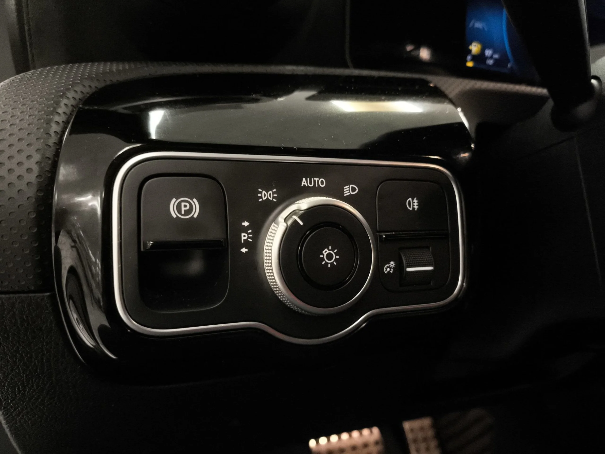 Mercedes-Benz Clase A 180 d 85 kW (116 CV) - Foto 12