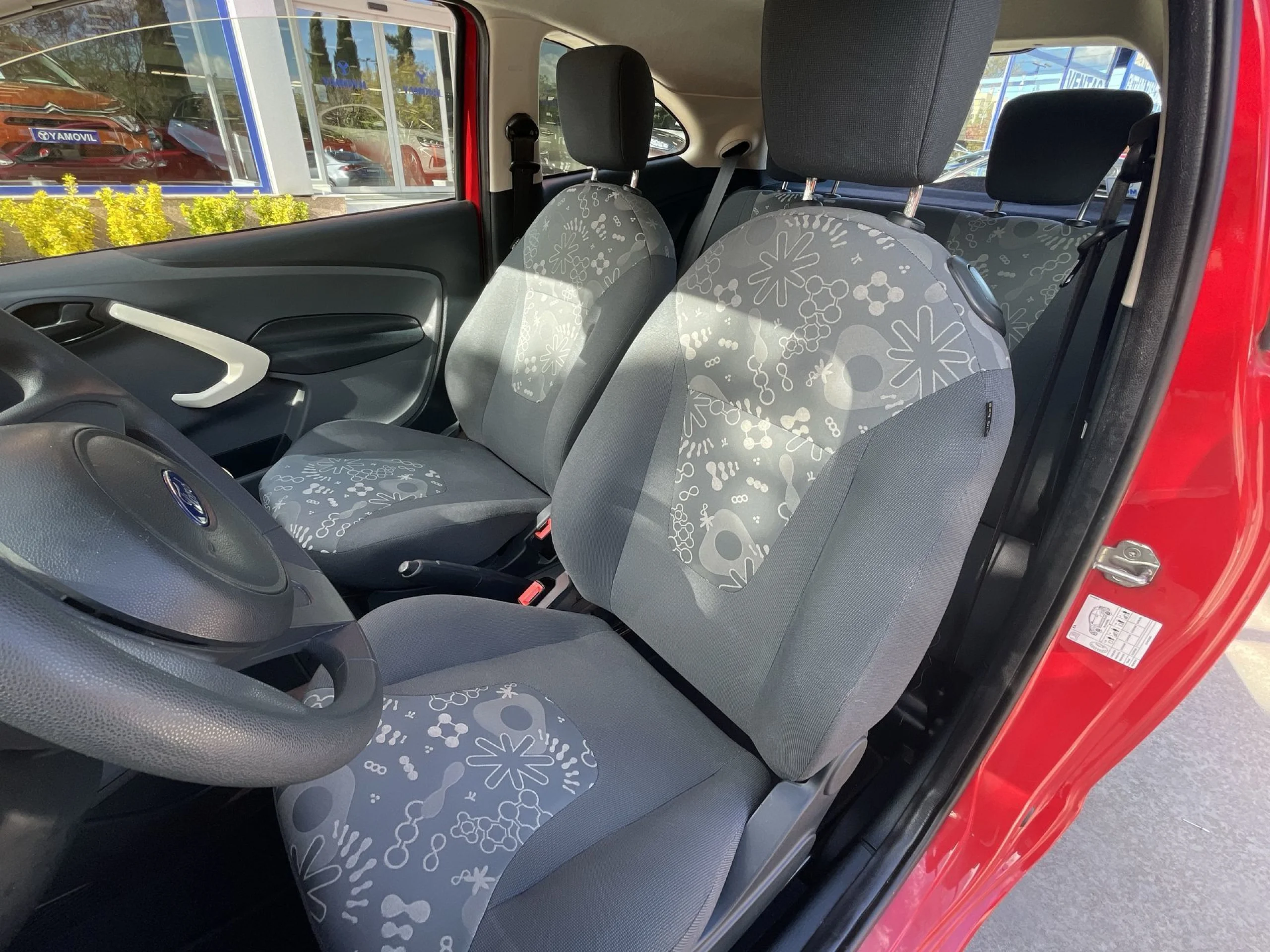 Ford Ka 1.2 Duratec SANDS Trend+ 51 kW (69 CV) - Foto 8