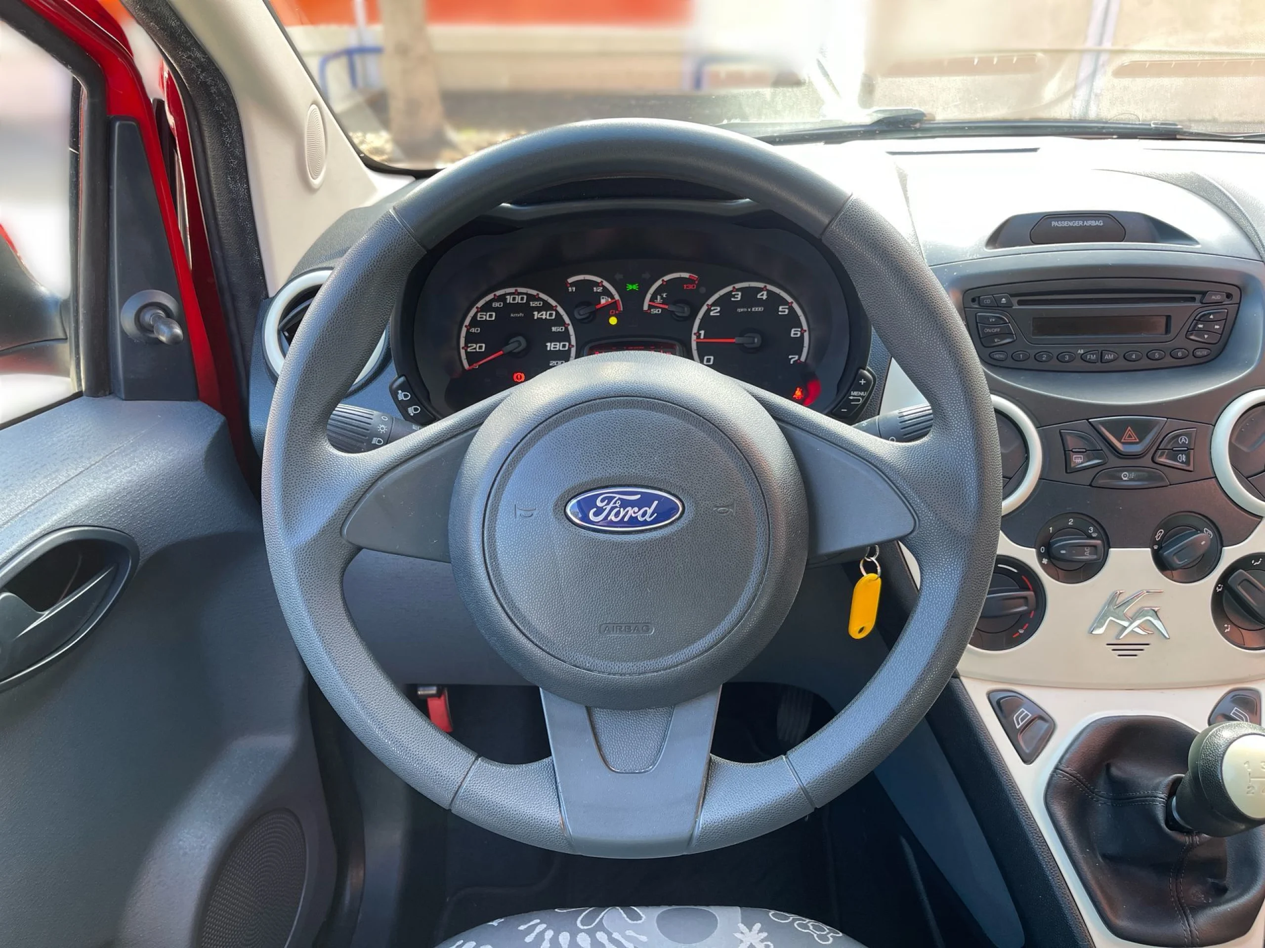 Ford Ka 1.2 Duratec SANDS Trend+ 51 kW (69 CV) - Foto 9