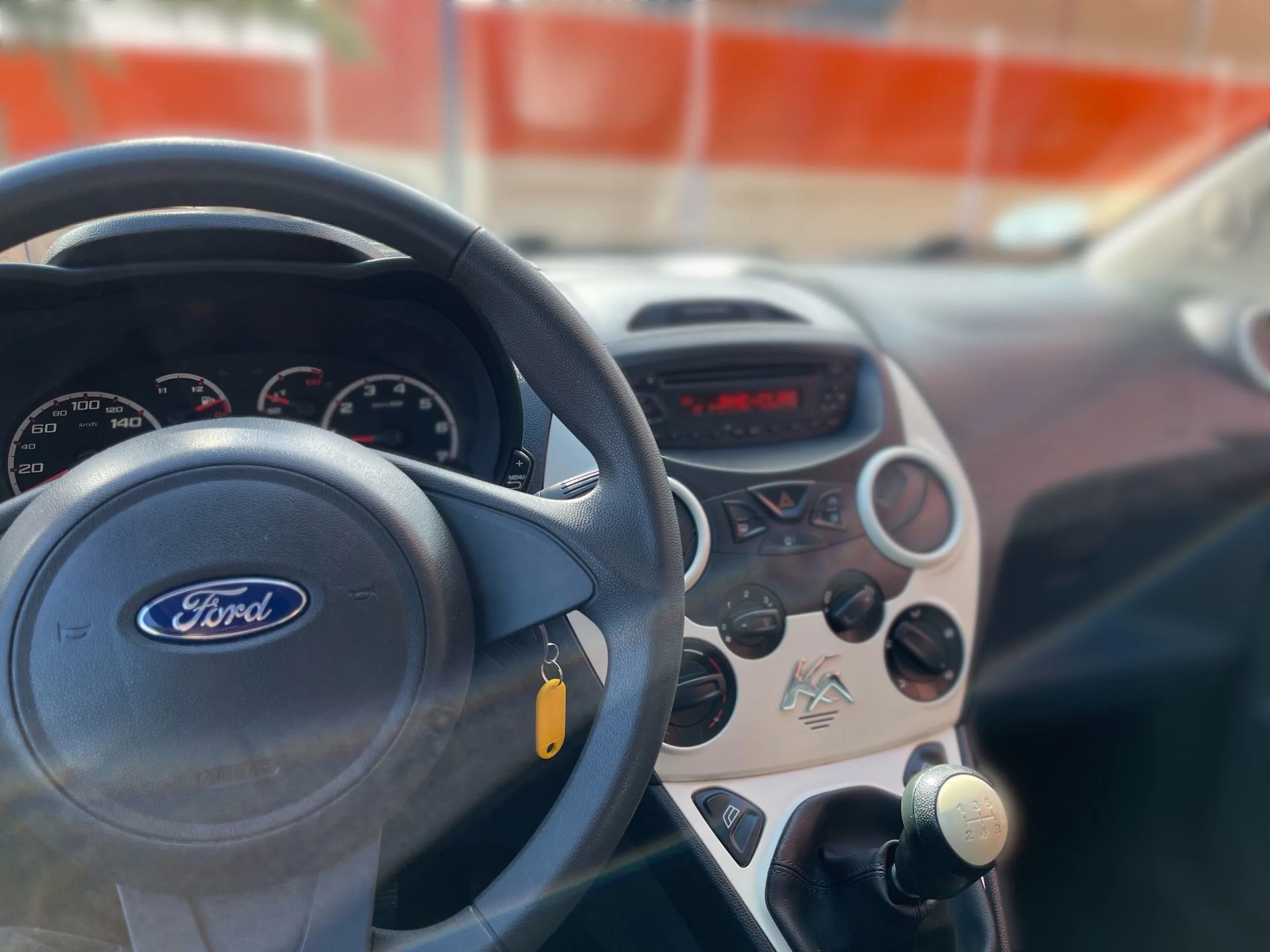 Ford Ka 1.2 Duratec SANDS Trend+ 51 kW (69 CV) - Foto 14