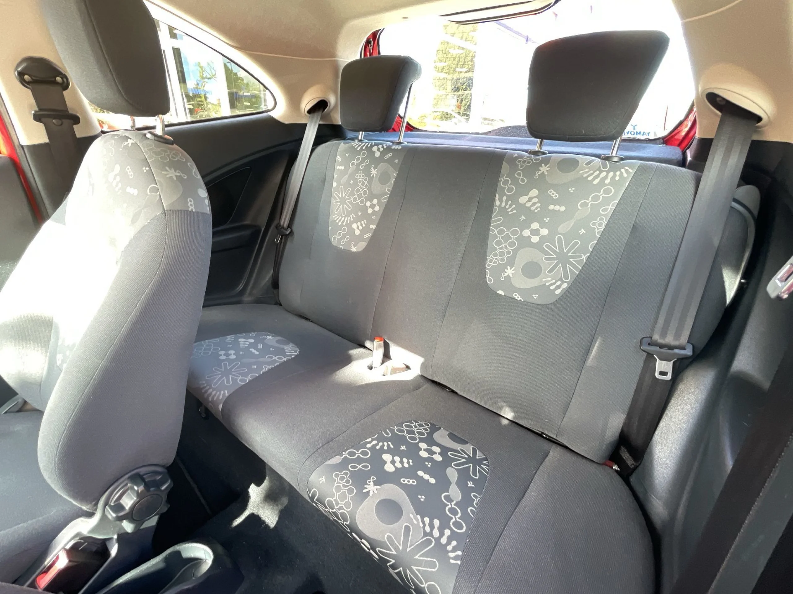Ford Ka 1.2 Duratec SANDS Trend+ 51 kW (69 CV) - Foto 16