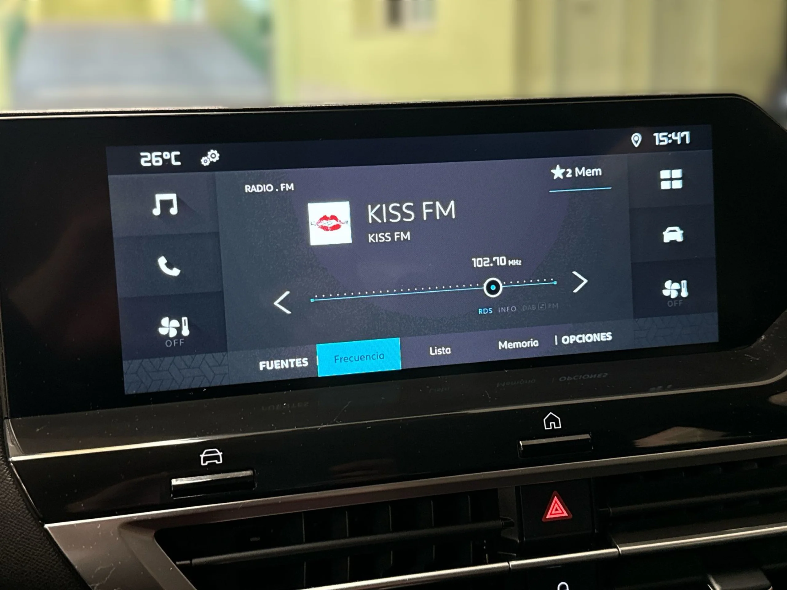 Citroen C4 BlueHDi 110 SANDS Feel Pack 81 kW (110 CV) - Foto 13