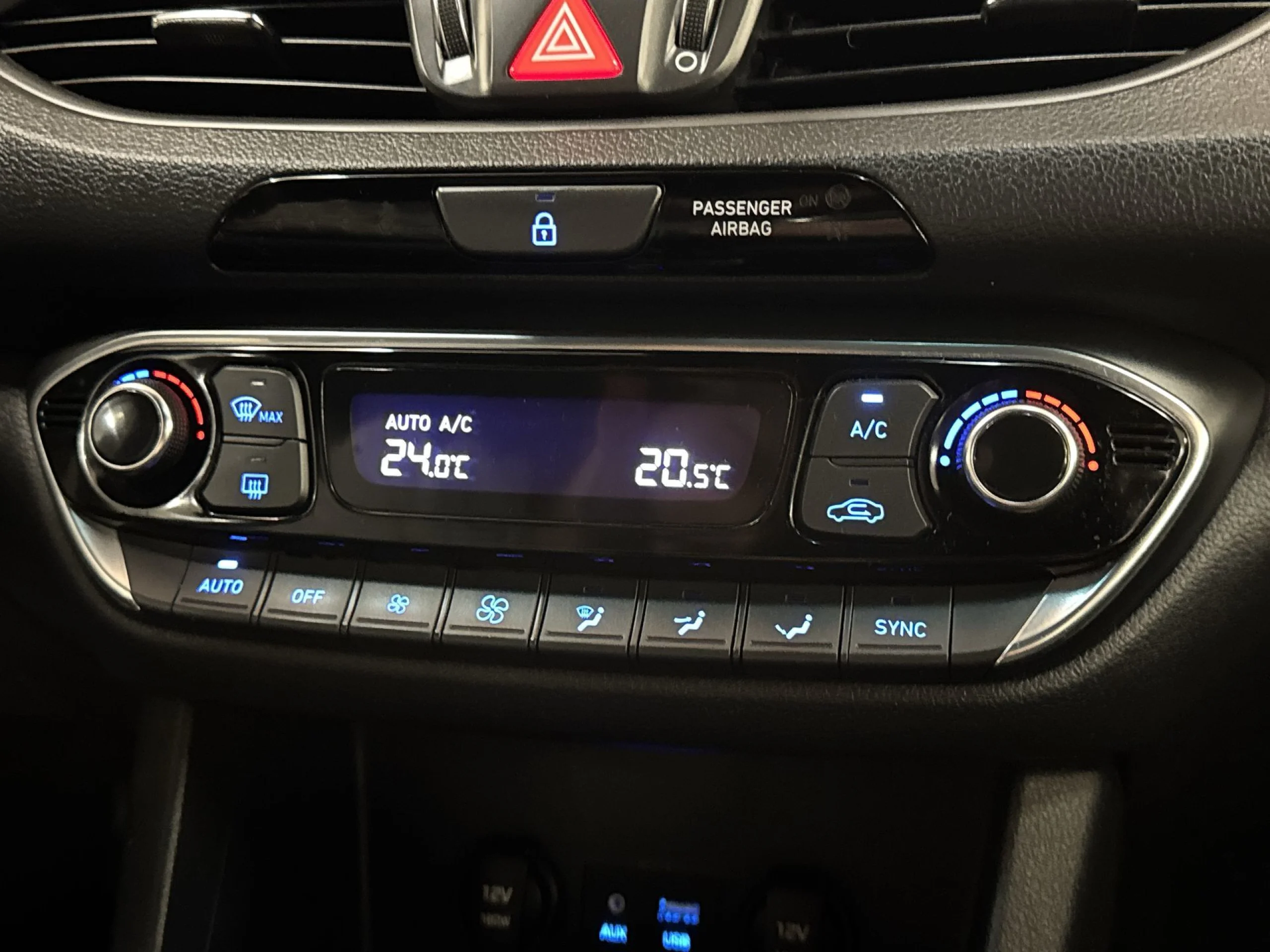 Hyundai I30 cw 1.4 TGDI Style DCT 103 kW (140 CV) - Foto 18