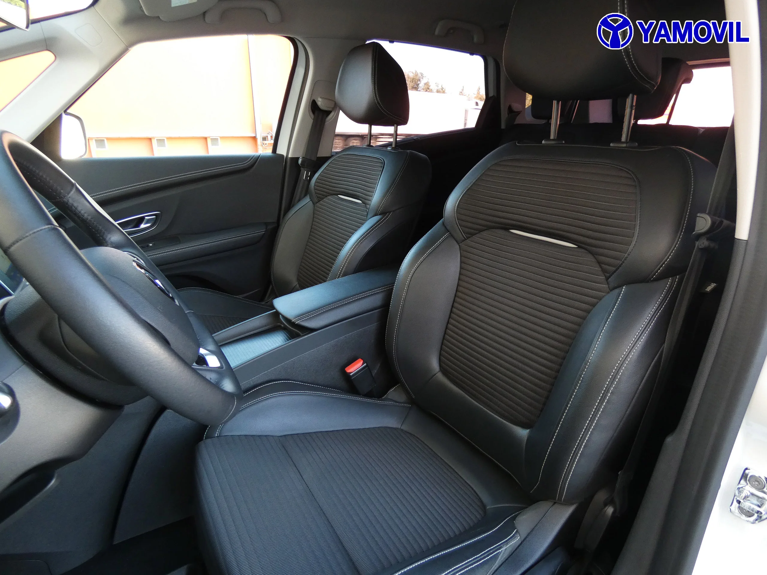 Renault Scenic TCE ZEN PACK BOSÉ 5P - Foto 13