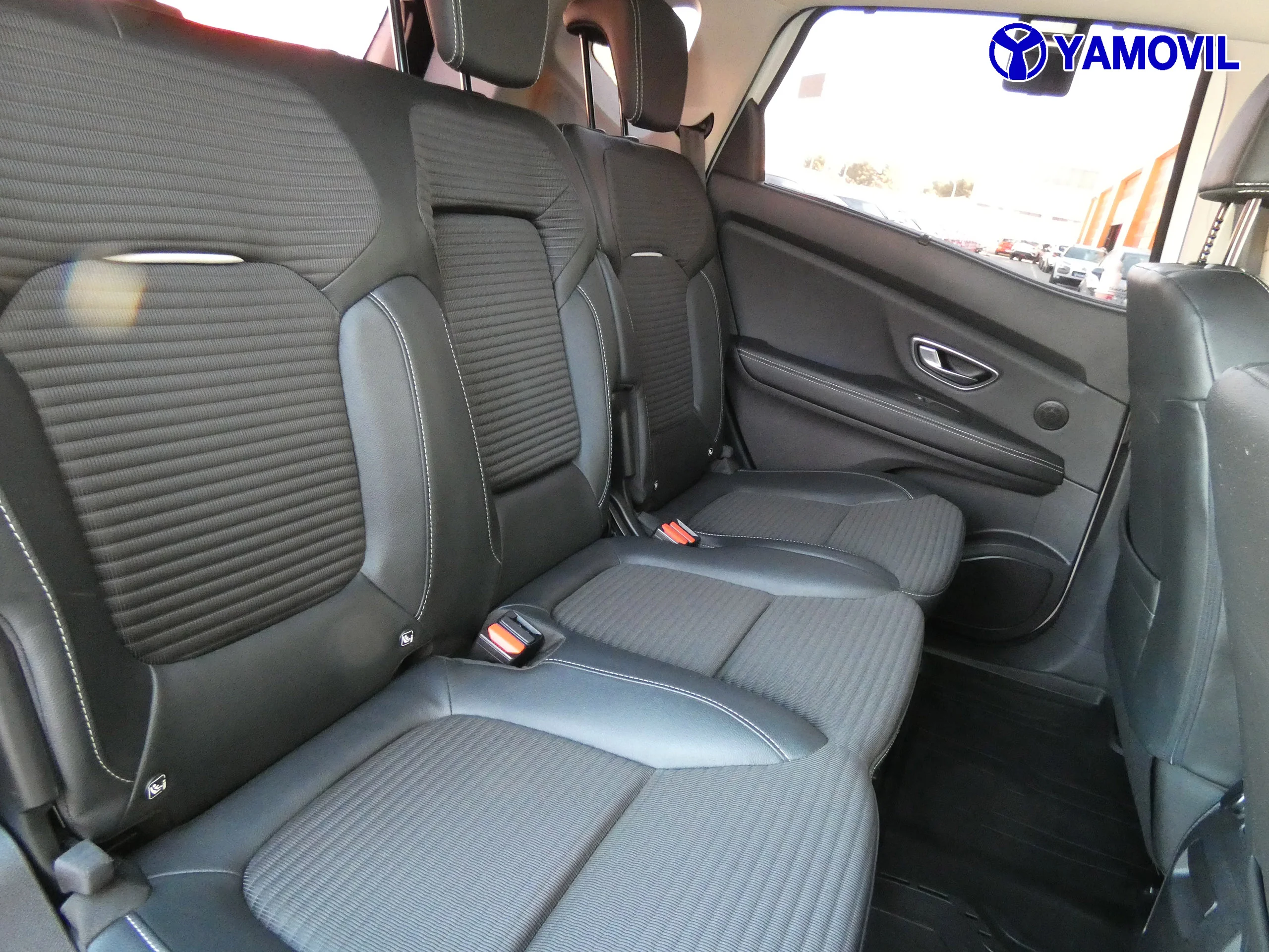 Renault Scenic TCE ZEN PACK BOSÉ 5P - Foto 16