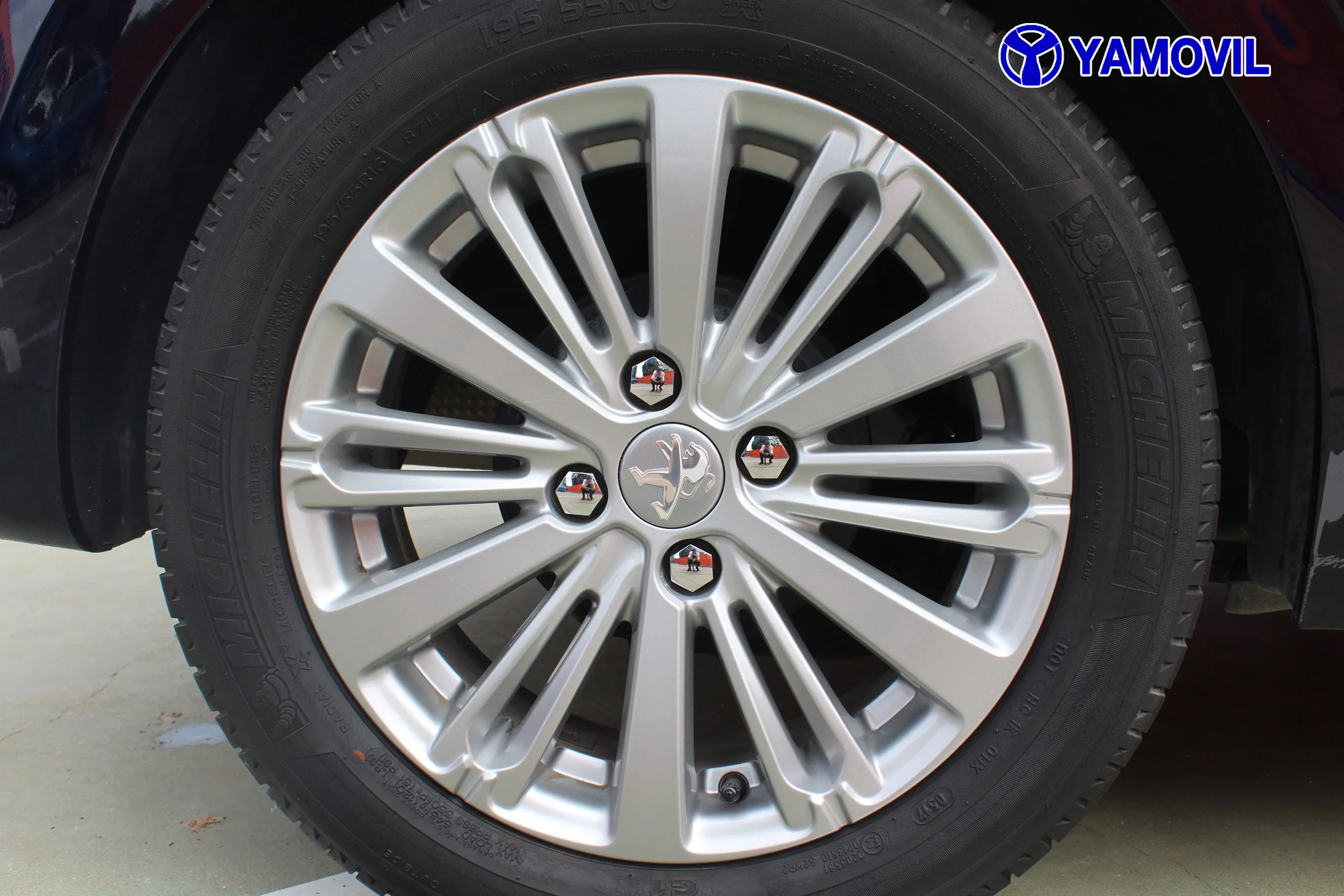 Peugeot 208 PureTech Style 60 kW (82 CV) - Foto 10
