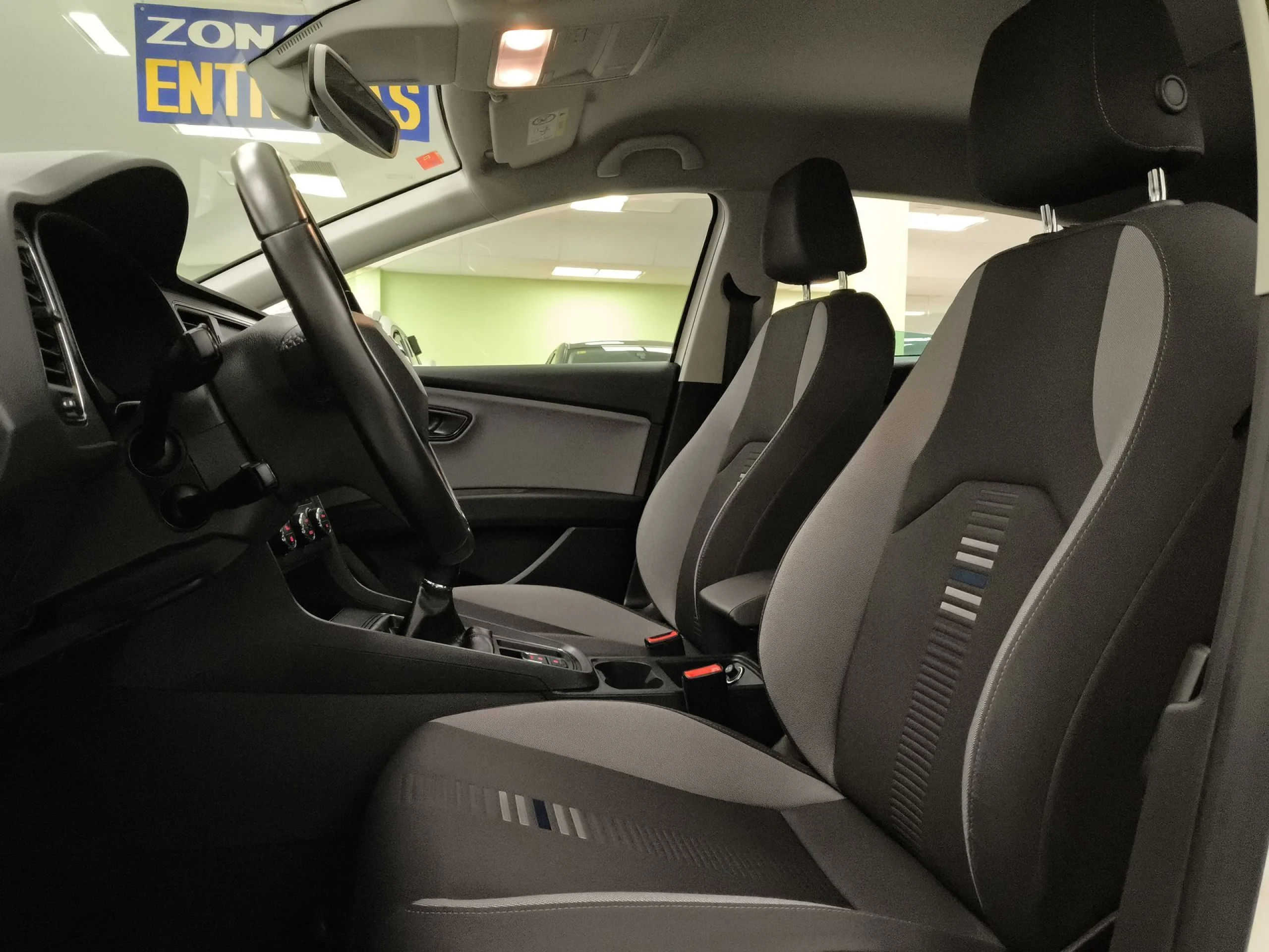 Seat León 1.0 EcoTSI SANDS Style Visio Edition 85 kW (115 CV) - Foto 8