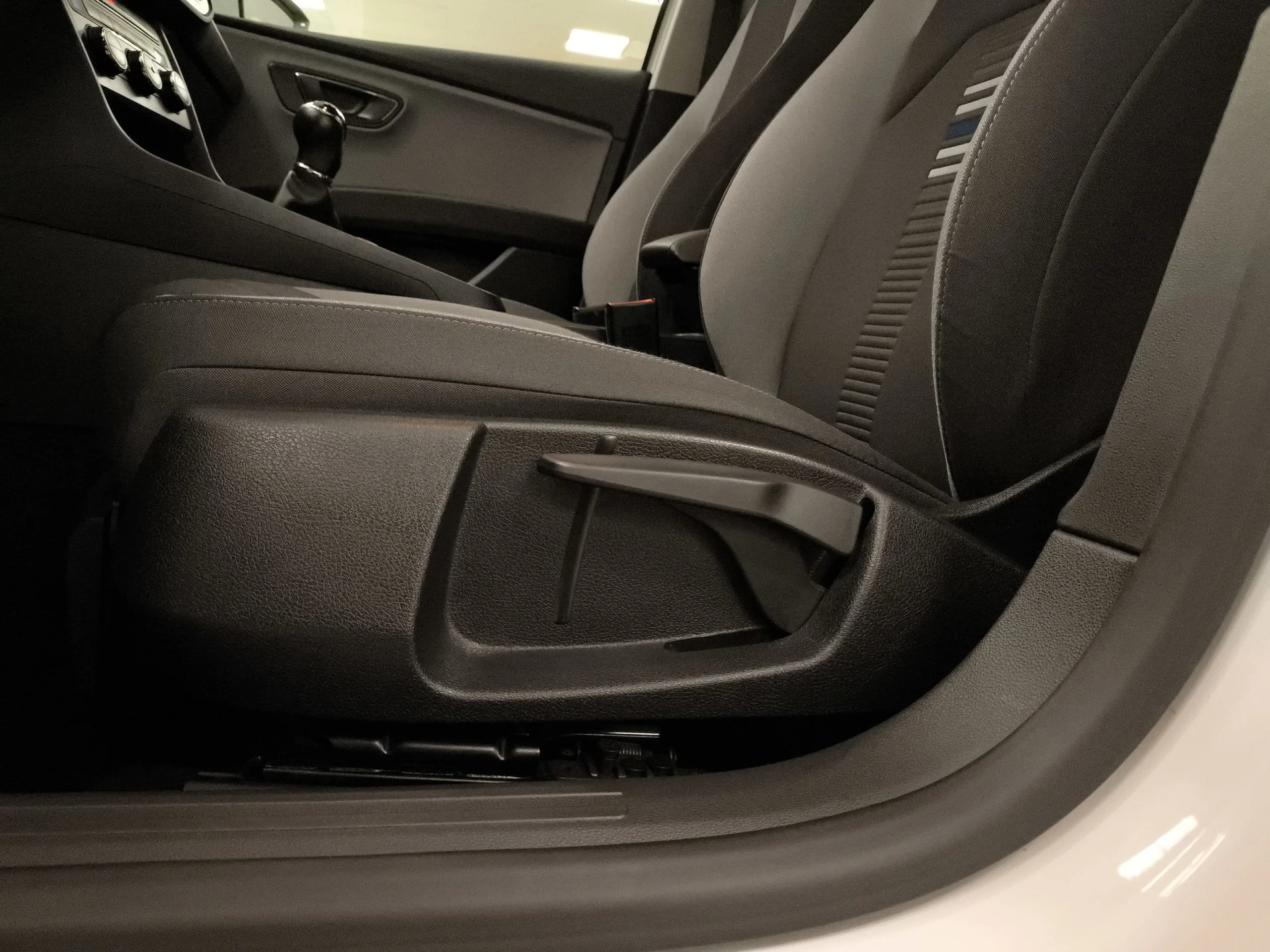 Seat León 1.0 EcoTSI SANDS Style Visio Edition 85 kW (115 CV) - Foto 9