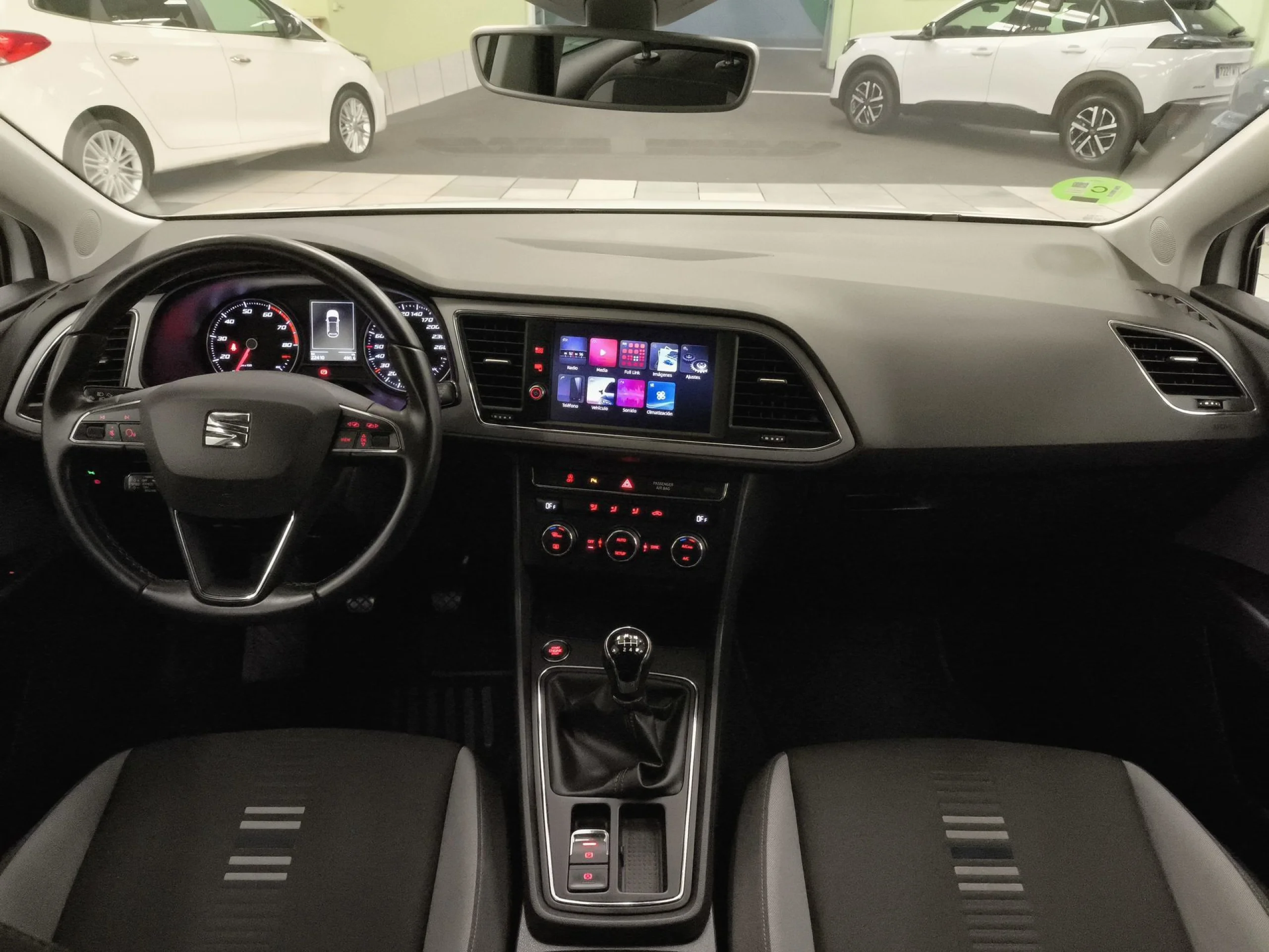 Seat León 1.0 EcoTSI SANDS Style Visio Edition 85 kW (115 CV) - Foto 11