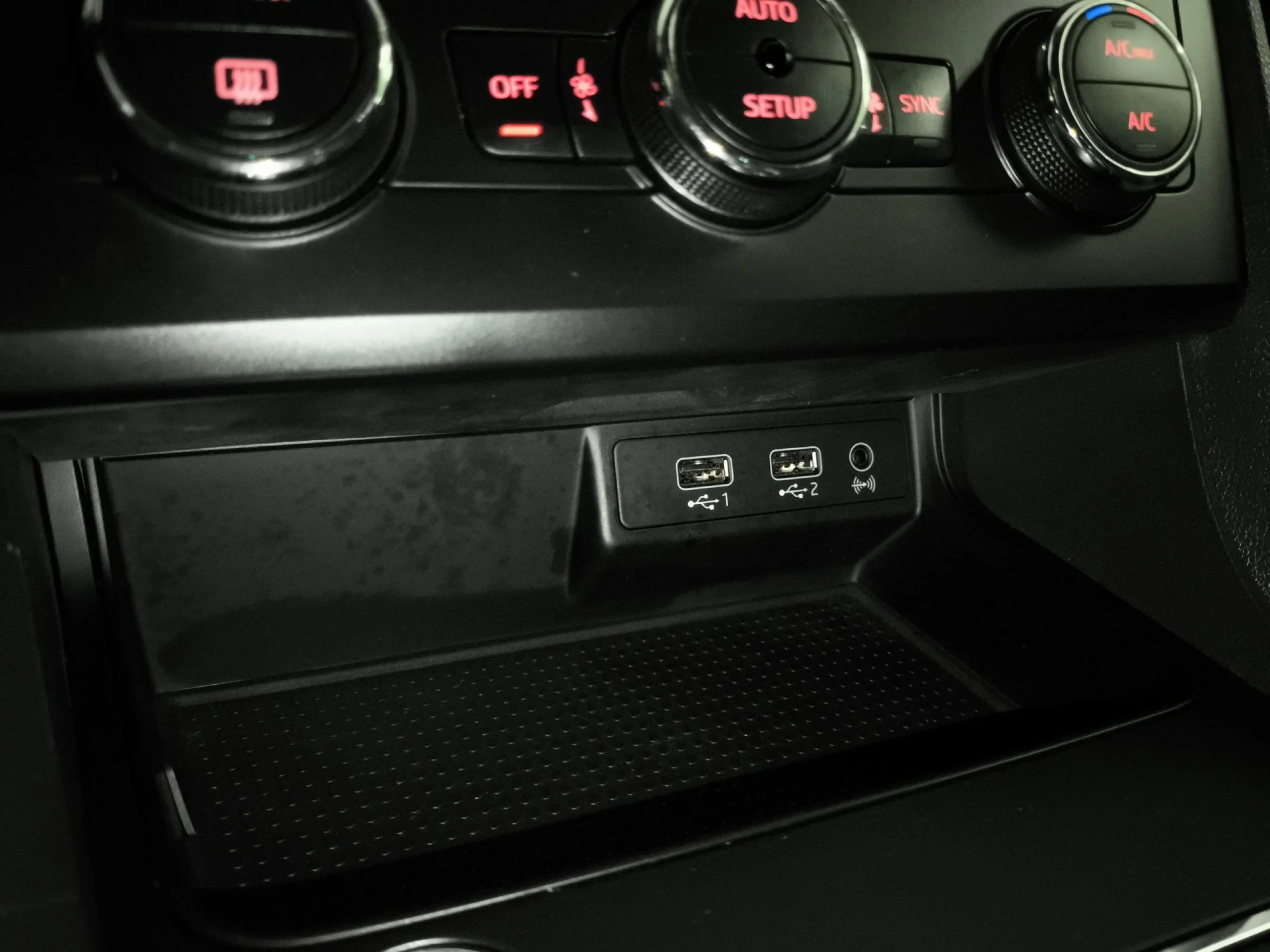 Seat León 1.0 EcoTSI SANDS Style Visio Edition 85 kW (115 CV) - Foto 21