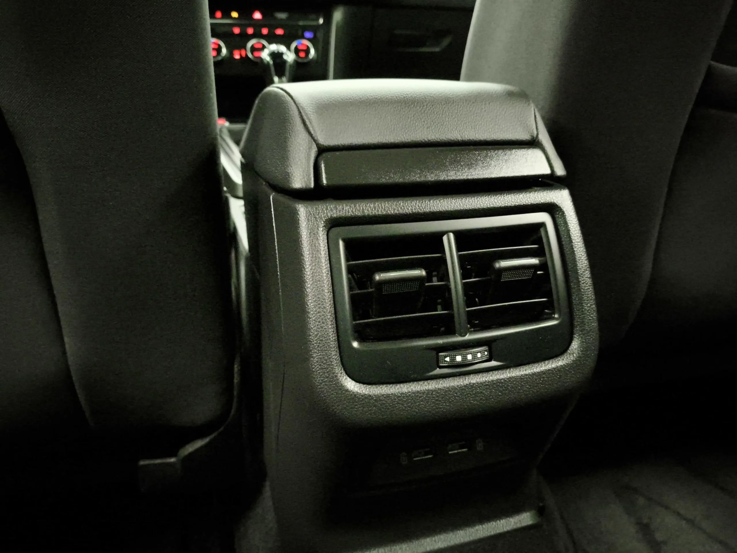 Seat León 1.0 EcoTSI SANDS Style Visio Edition 85 kW (115 CV) - Foto 23