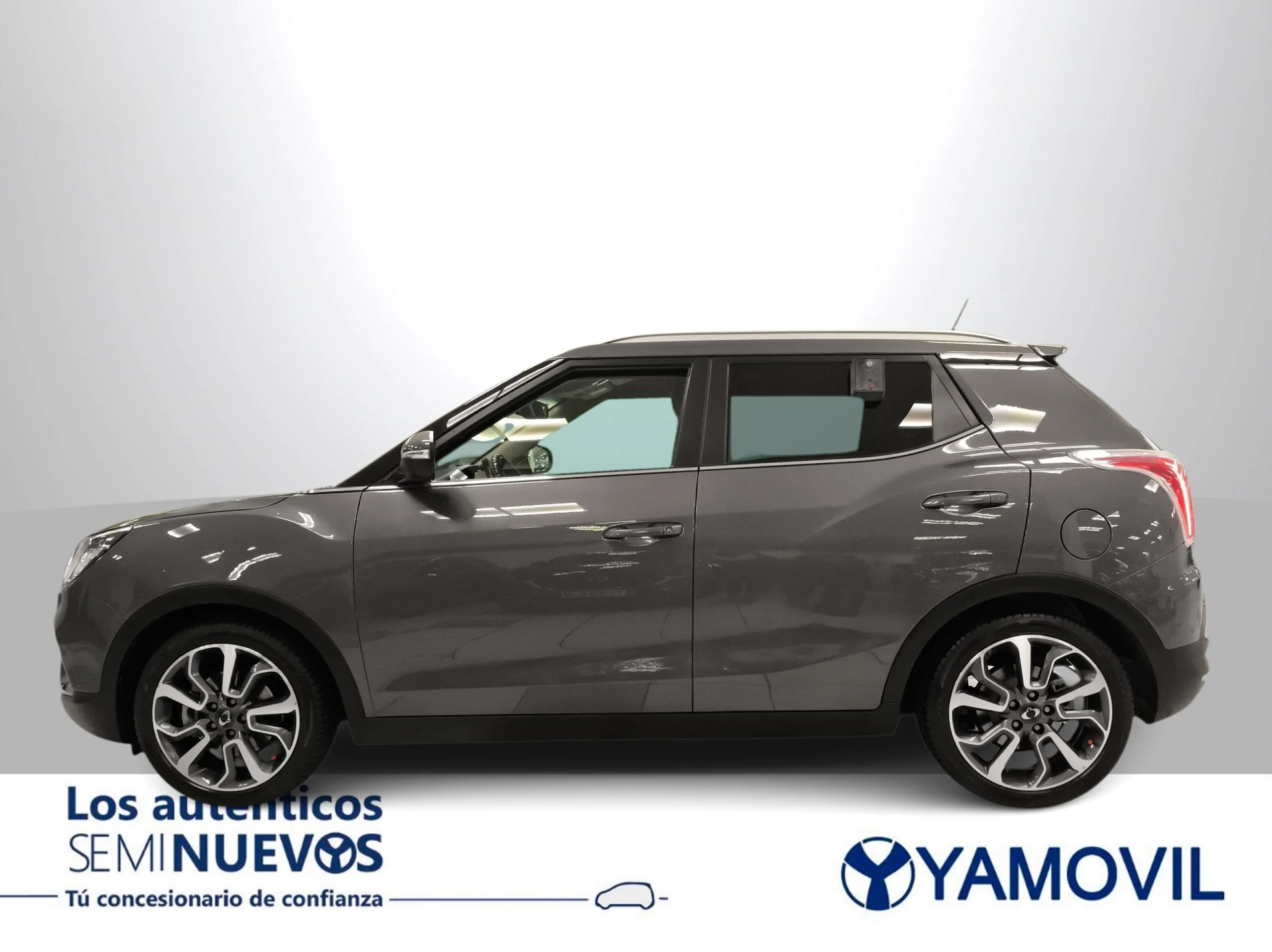 SsangYong Tivoli G16 GLP Limited 4x2 94 kW (128 CV) - Foto 4