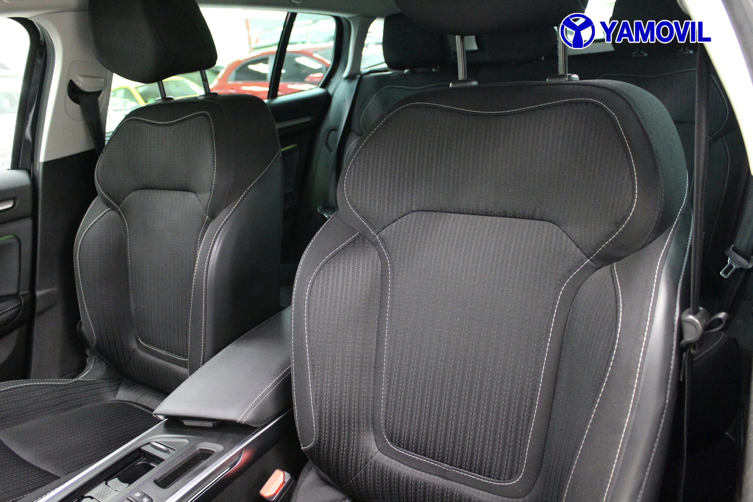 Renault Megane S.T ZEN 1.3 TCE 140CV - Foto 13