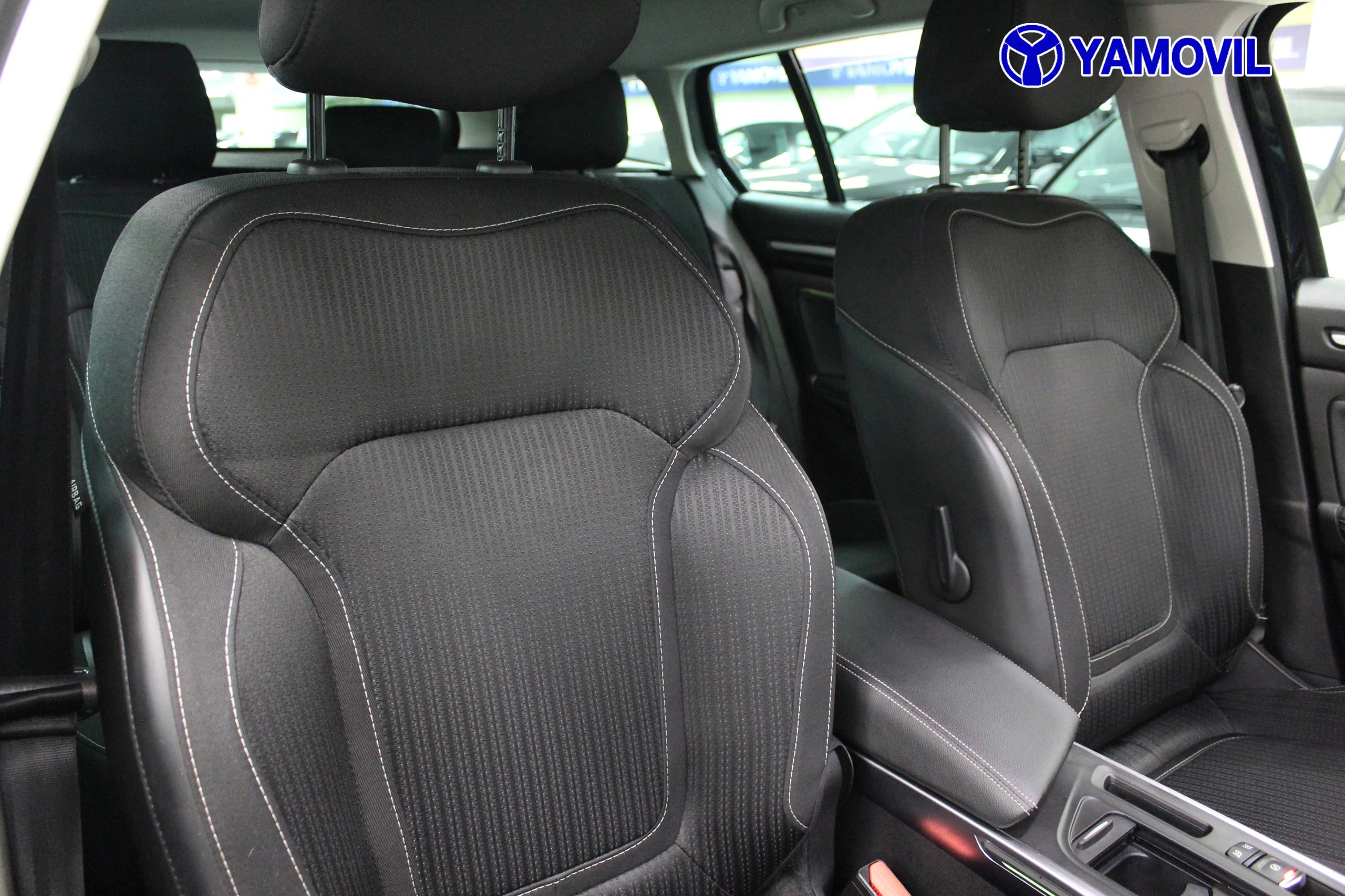 Renault Megane S.T ZEN 1.3 TCE 140CV - Foto 17