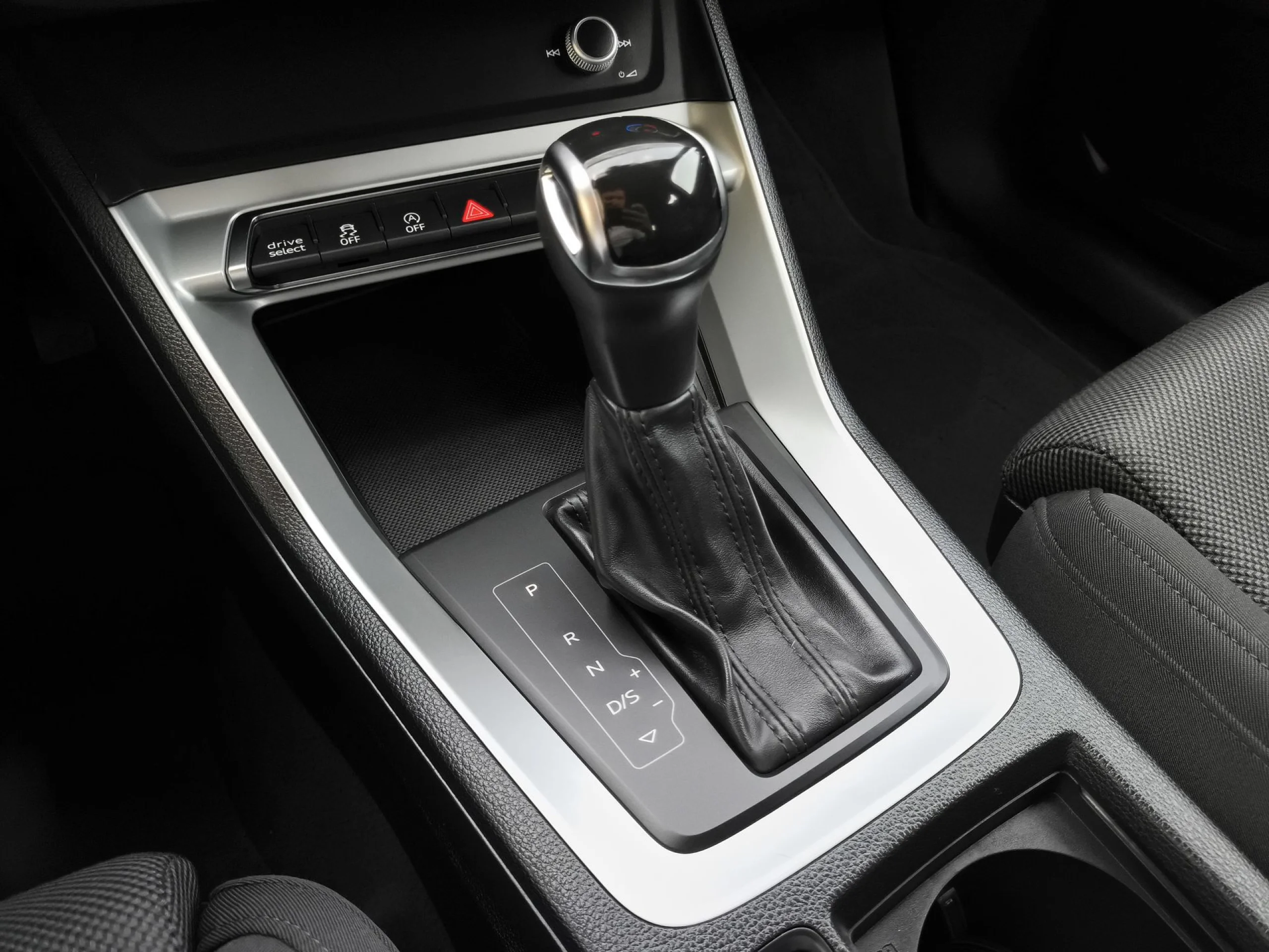 Audi Q3 S line 35 TDI 110 kW (150 CV) S tronic - Foto 23