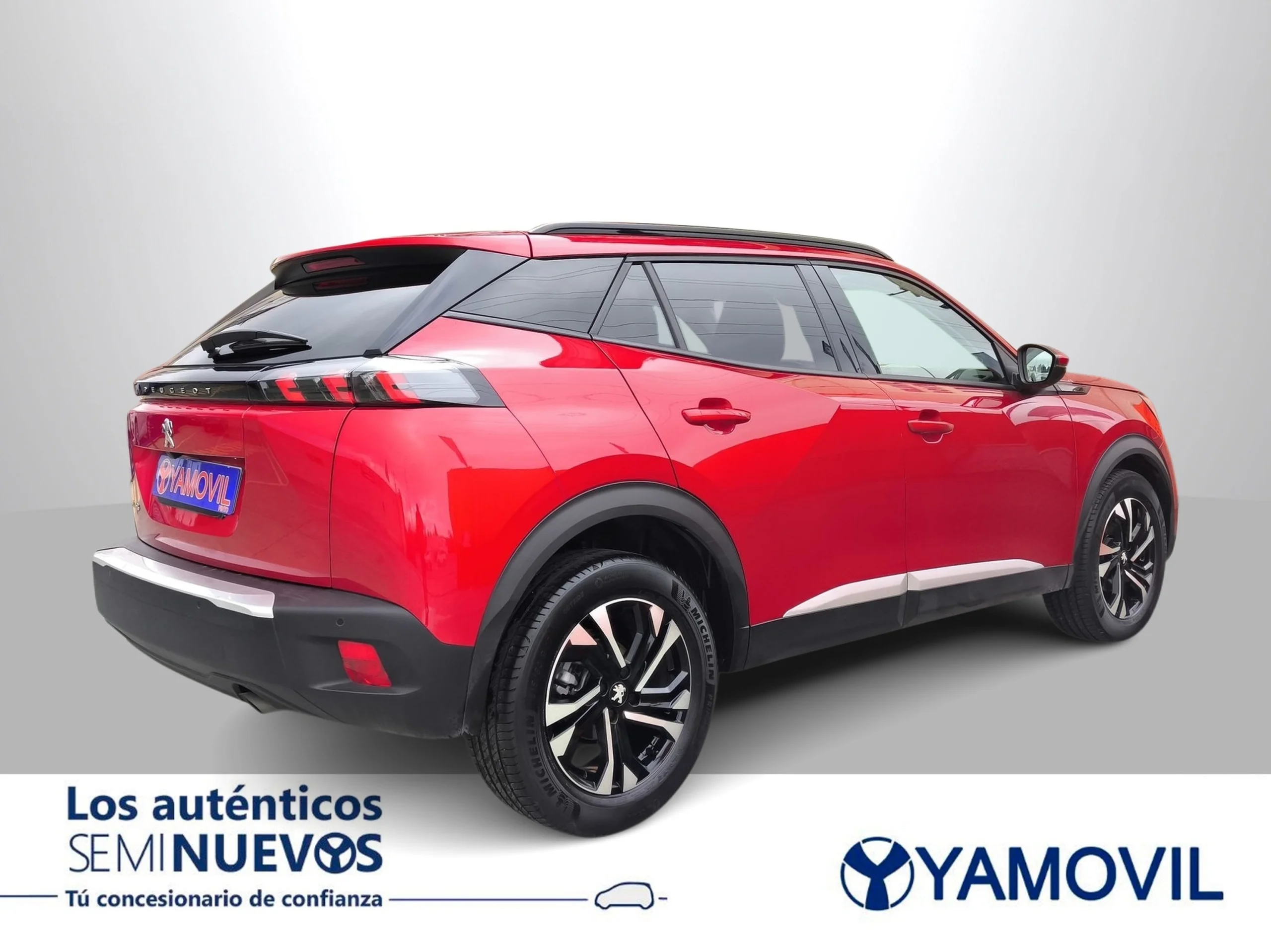 Peugeot 2008 PureTech 100 SANDS Allure Pack 75 kW (100 CV) - Foto 6