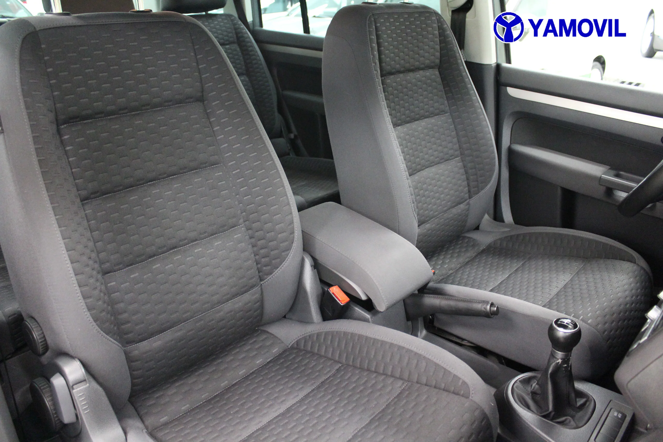 Volkswagen Touran Traveller 2.0 TDI 103 kW (140 CV) - Foto 15