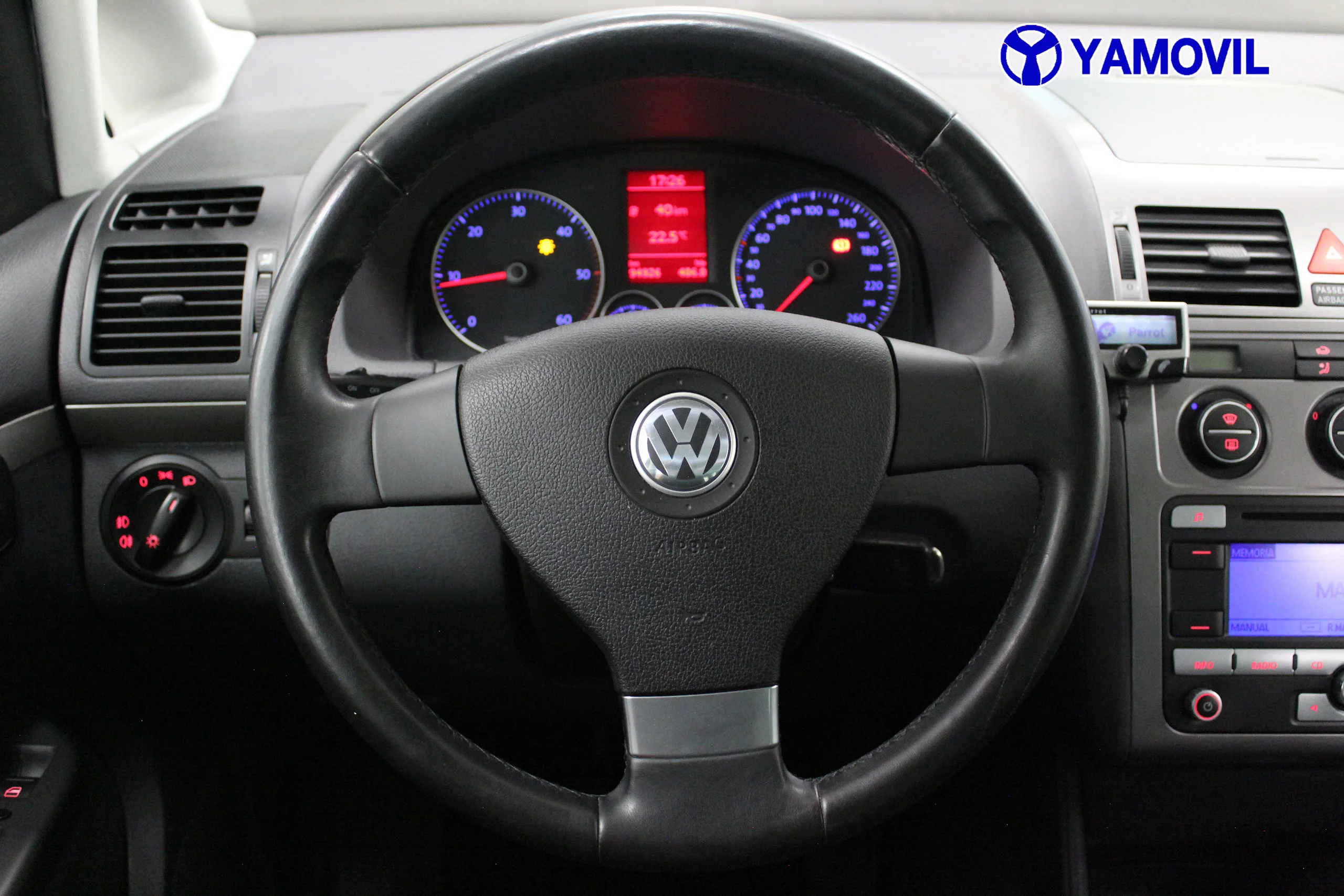 Volkswagen Touran Traveller 2.0 TDI 103 kW (140 CV) - Foto 18