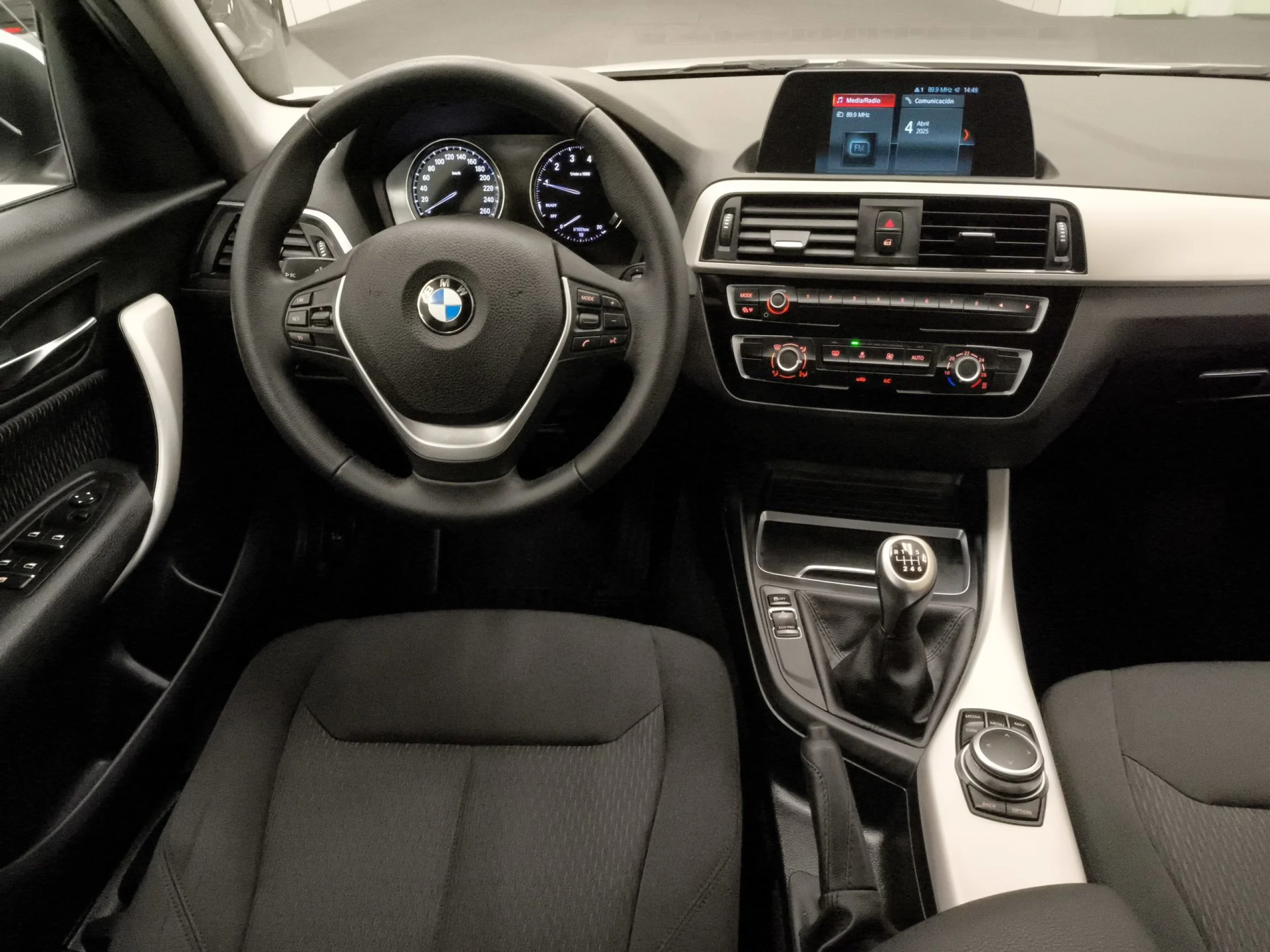 BMW Serie 1 116i 80 kW (109 CV) - Foto 20