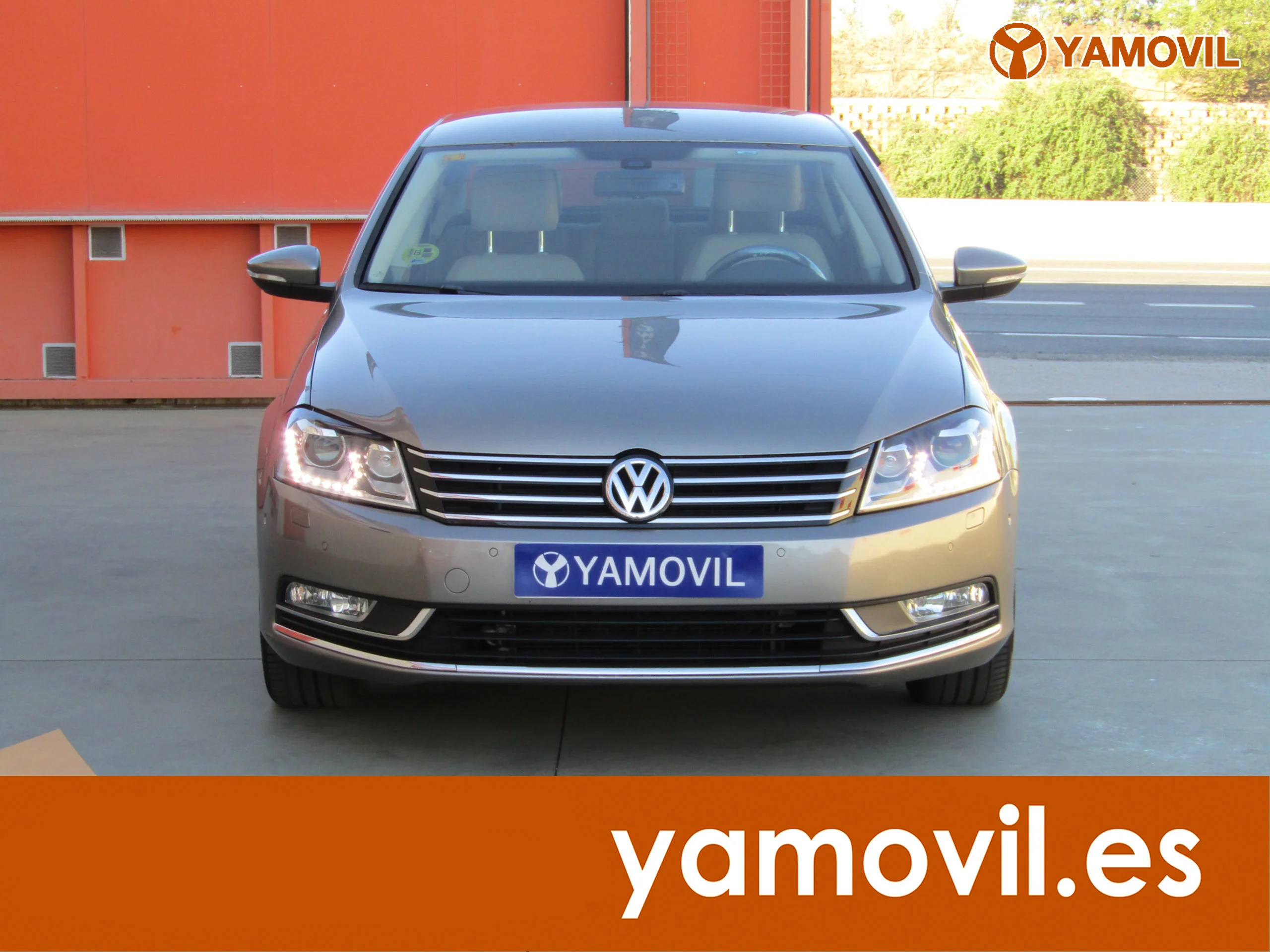 Volkswagen Passat 2.0 TDI ADVANCE - Foto 2