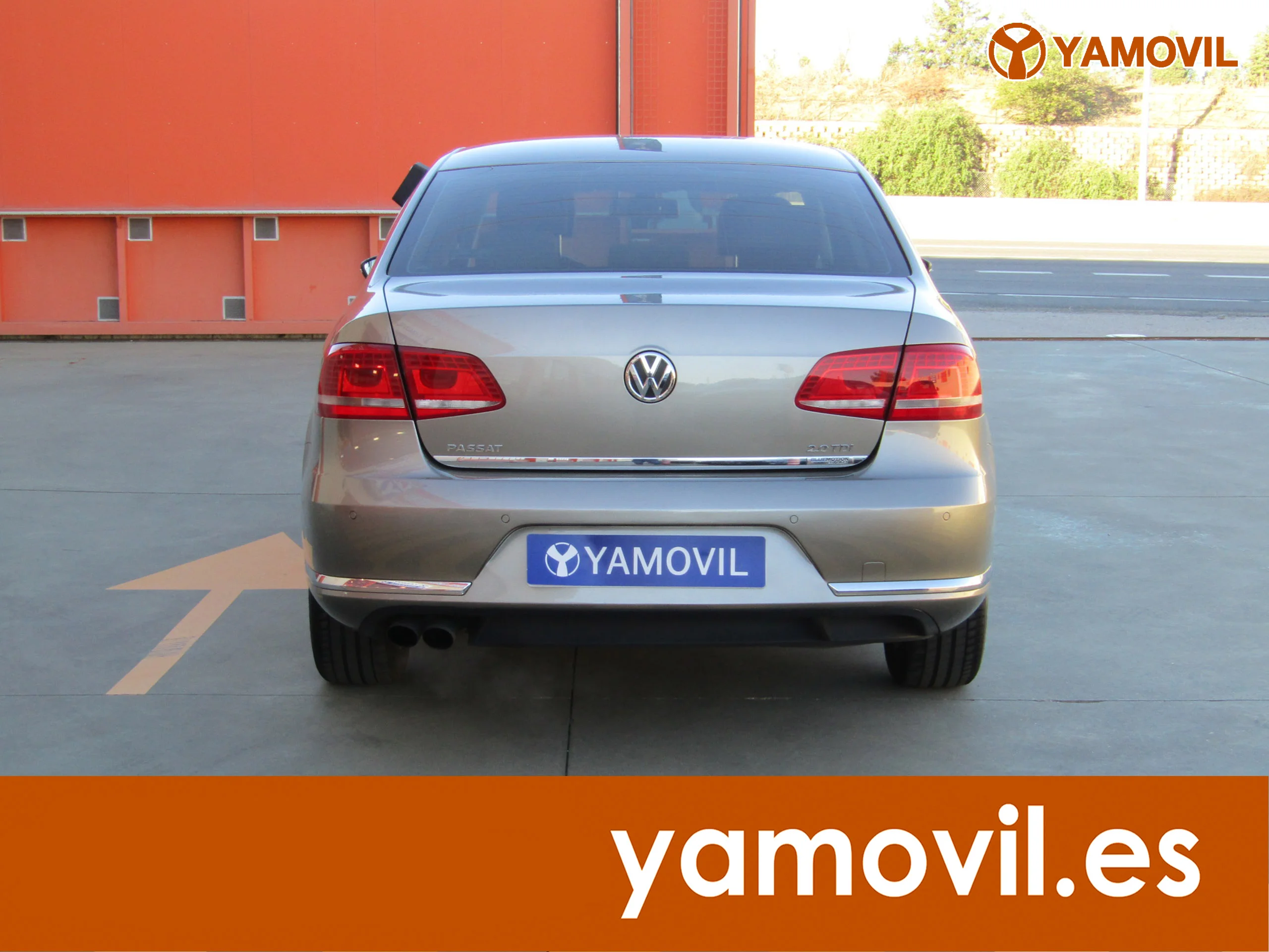 Volkswagen Passat 2.0 TDI ADVANCE - Foto 5