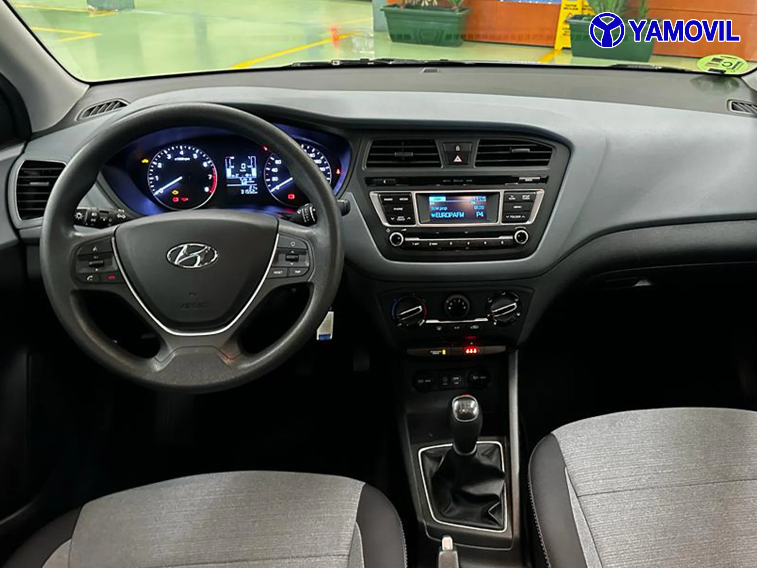 Hyundai I20 1.2 MPI BlueDrive Essence 62 kW (84 CV) - Foto 3
