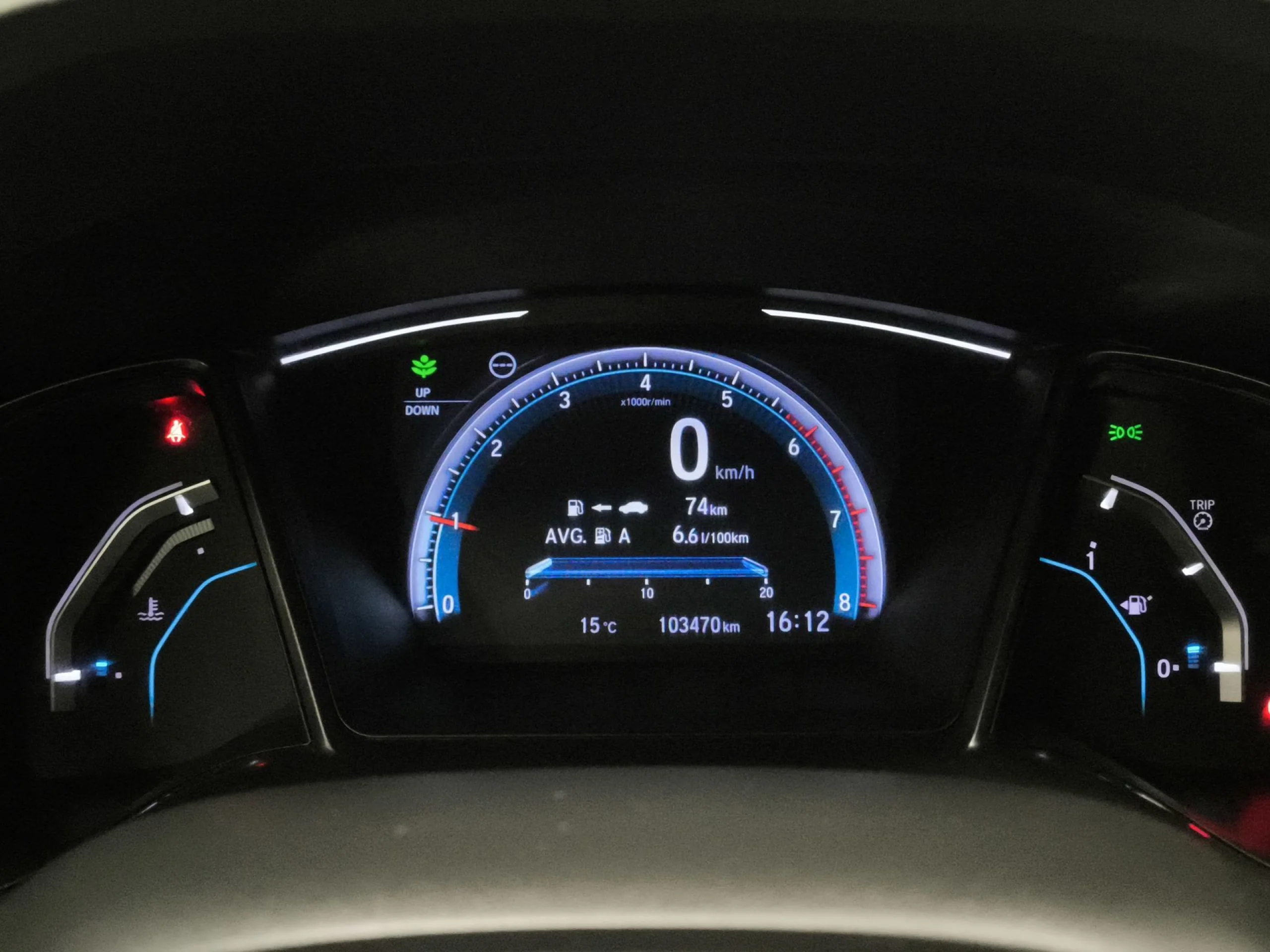 Honda Civic 1.0 I-VTEC TURBO Elegance Navi 95 kW (129 CV) - Foto 12