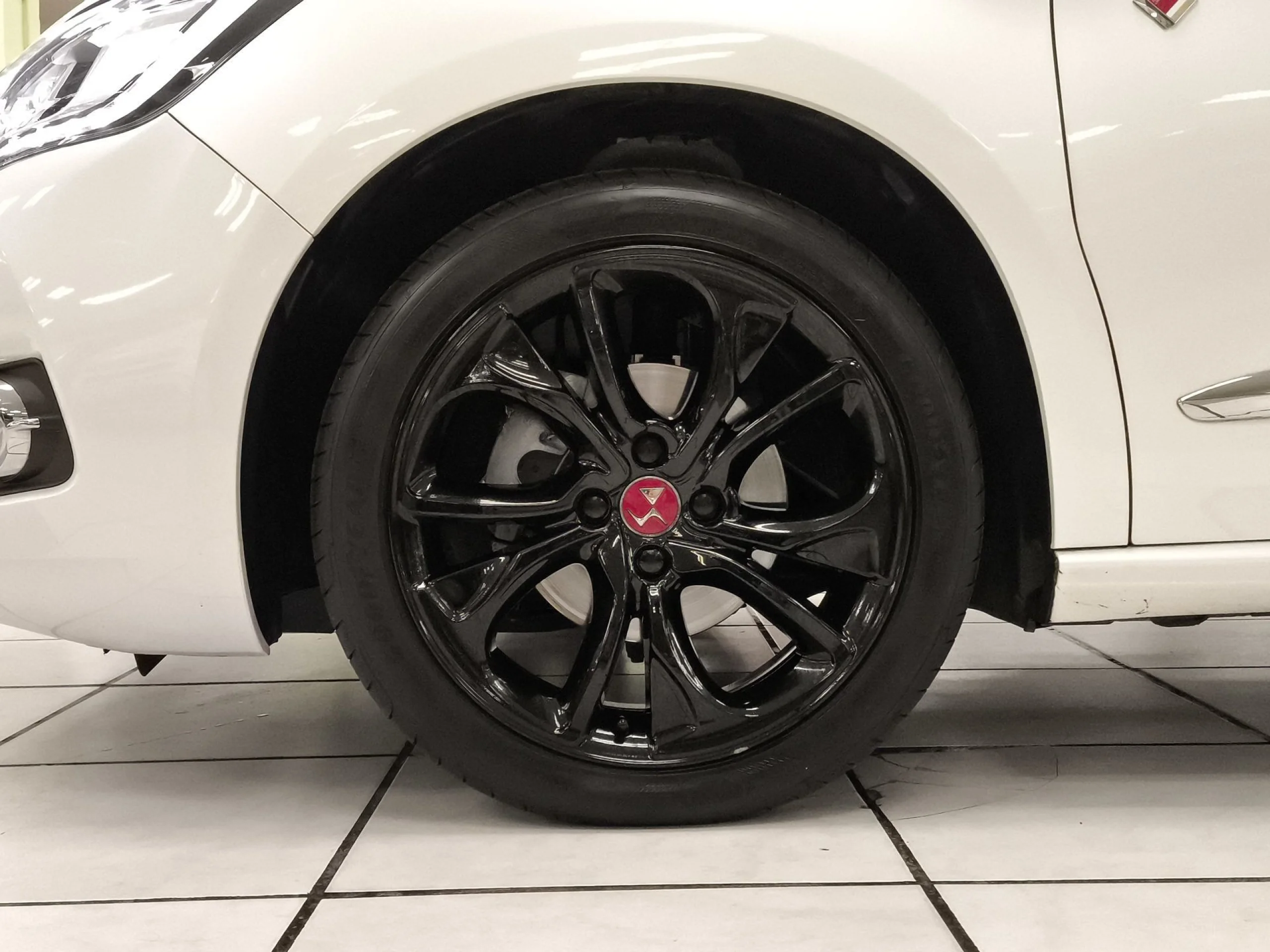 DS Ds4 PureTech 130 Performance Line 96 kW (131 CV) - Foto 7