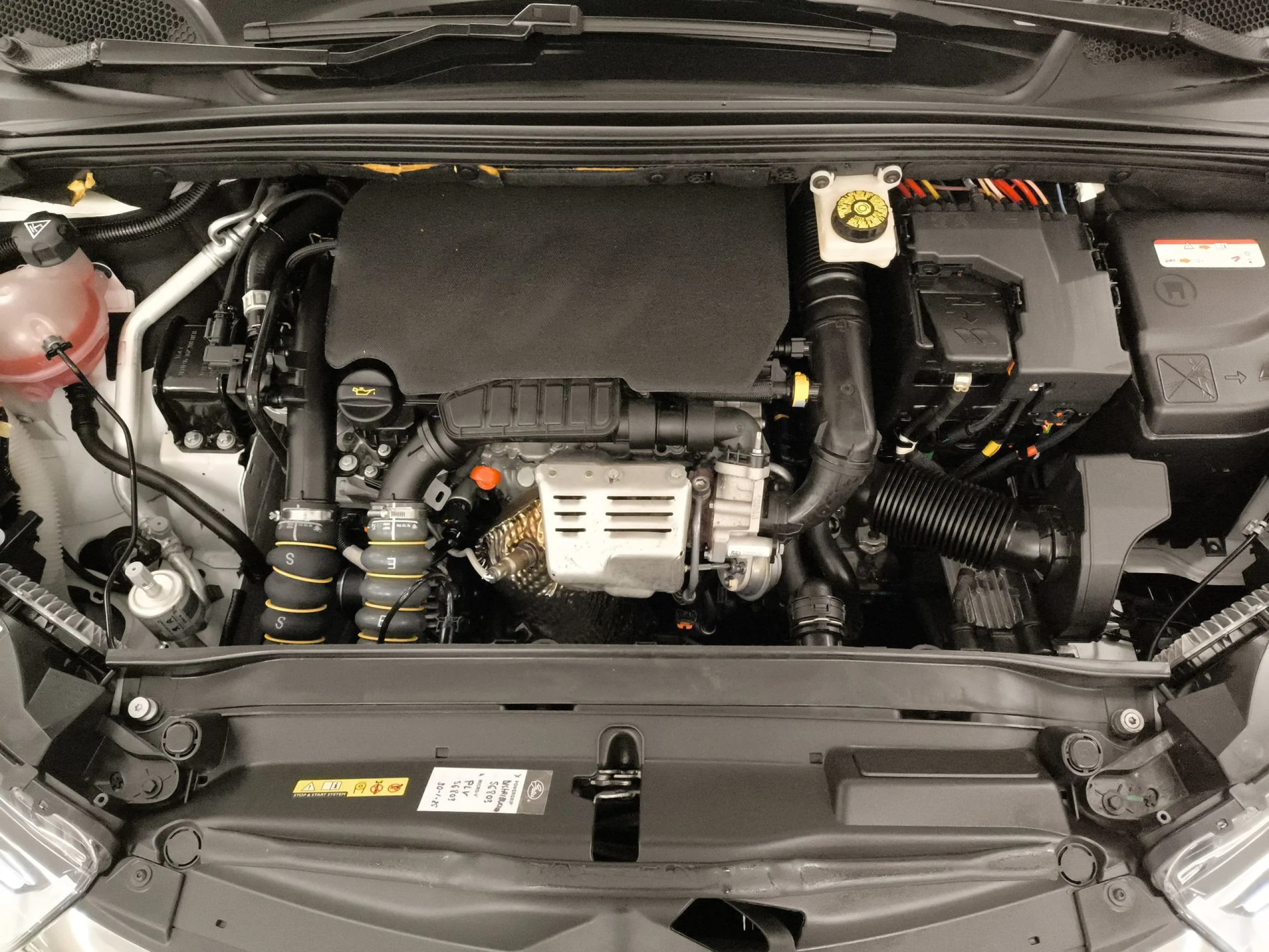 DS Ds4 PureTech 130 Performance Line 96 kW (131 CV) - Foto 21