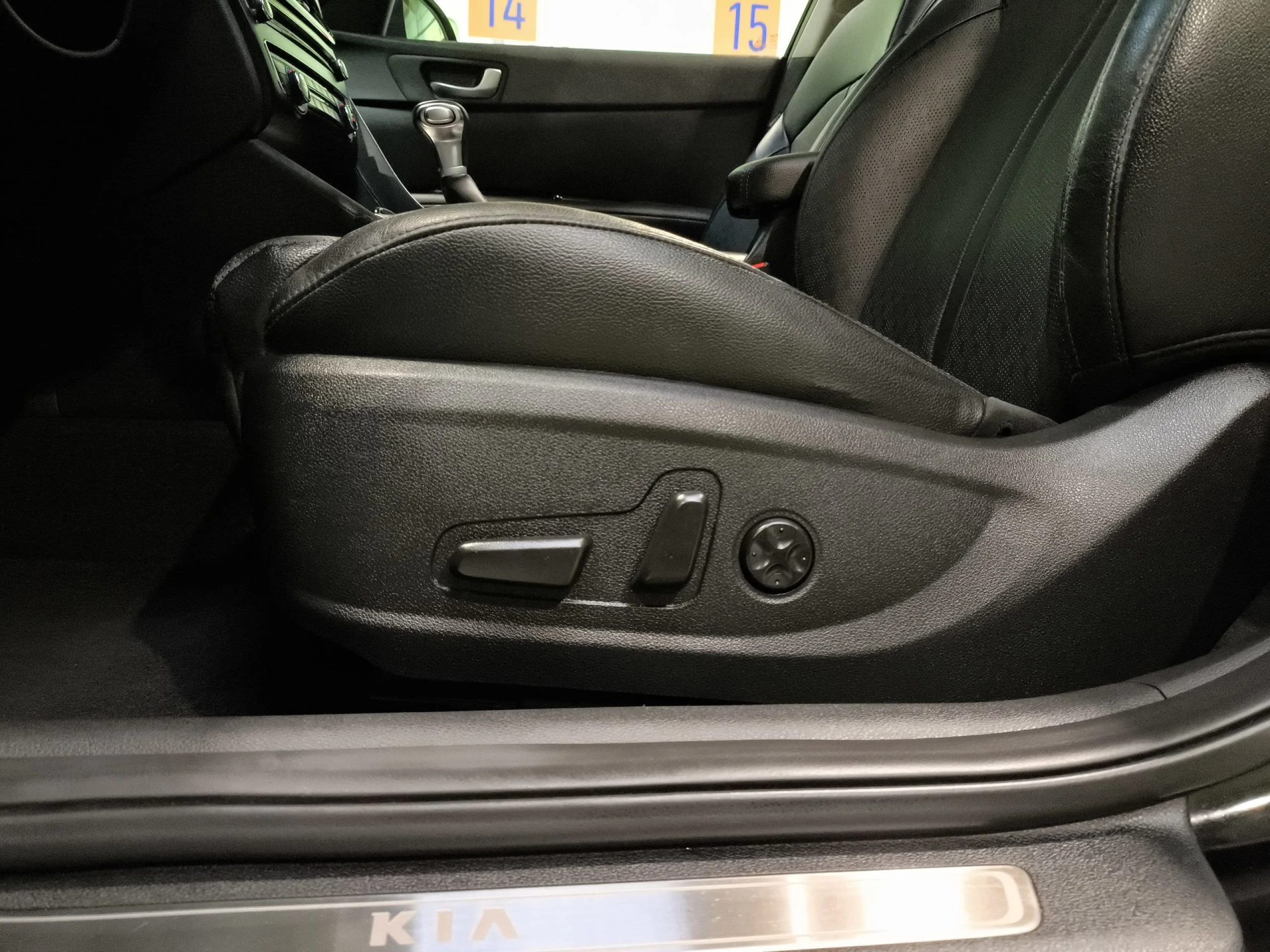 Kia Optima 2.0 GDi Híbrido Enchufable 151 kW (205 CV) - Foto 9