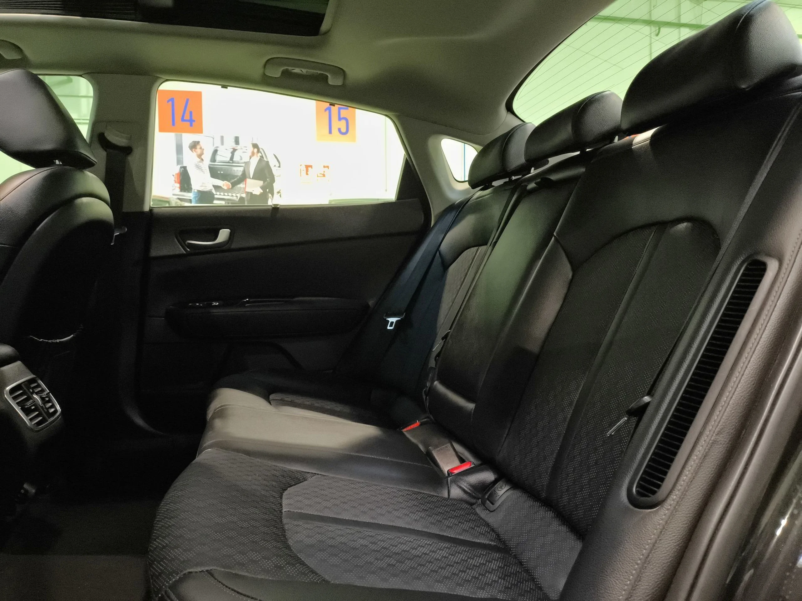 Kia Optima 2.0 GDi Híbrido Enchufable 151 kW (205 CV) - Foto 24