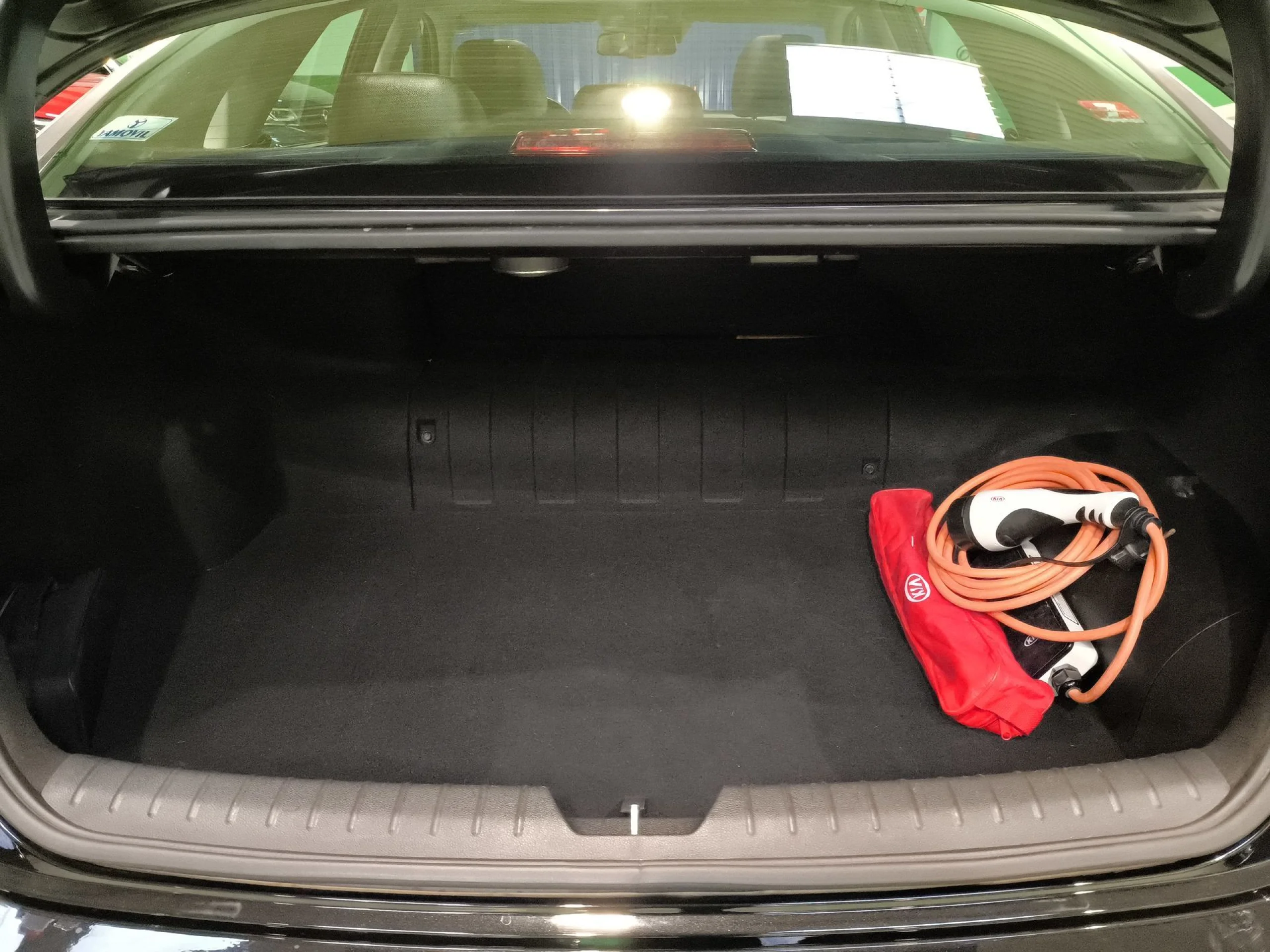 Kia Optima 2.0 GDi Híbrido Enchufable 151 kW (205 CV) - Foto 26