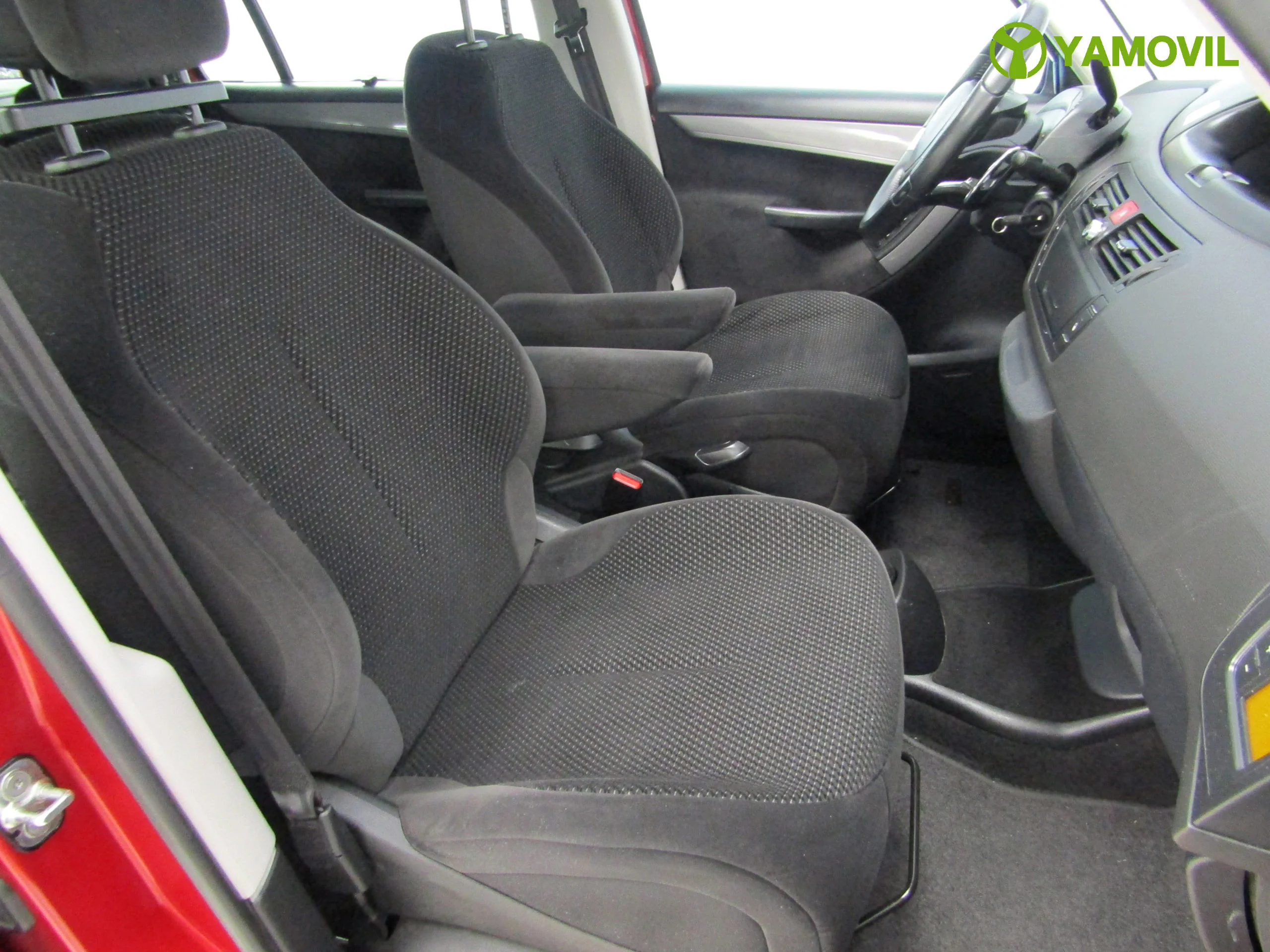 Citroen C4 Picasso 2.0HDI 136CV PREMIER AUT 7PLZ - Foto 18