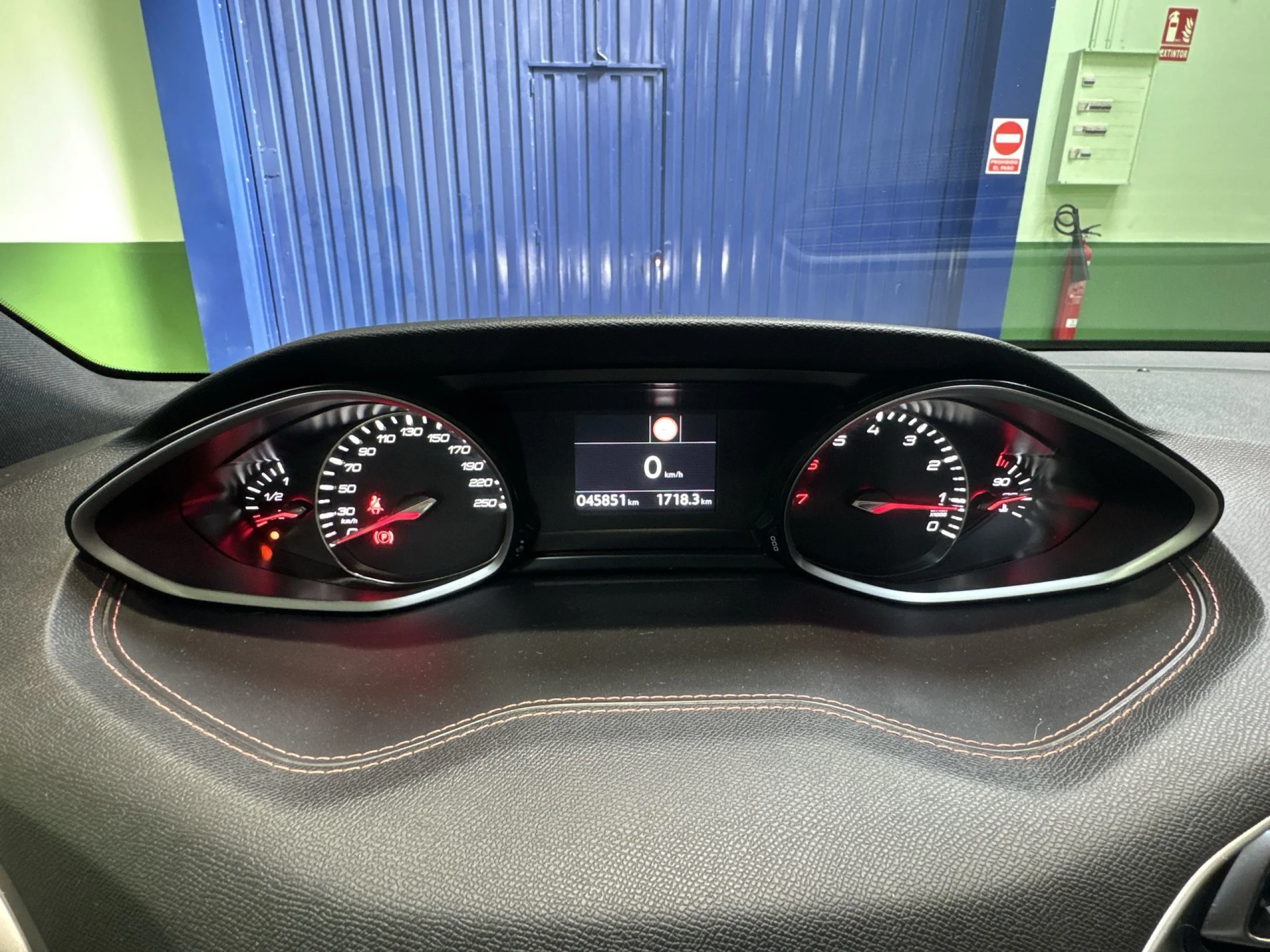 Peugeot 308 PureTech 130 SANDS GT Line 96 kW (130 CV) - Foto 19