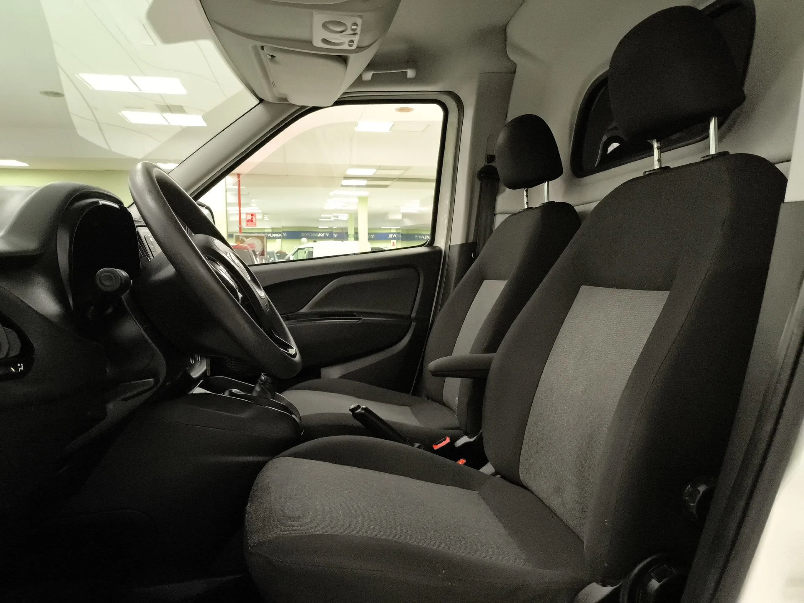 Fiat Dobló Cargo Furgon 1.6 Multijet Maxi SX 77 kW (105 CV) - Foto 8