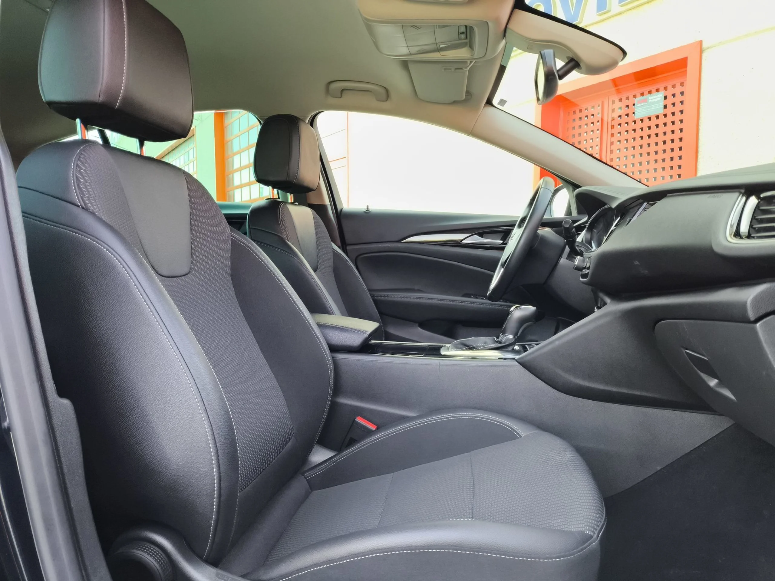 Opel Insignia 1.6 CDTI GS Turbo D Selective 100 kW (136 CV) - Foto 24