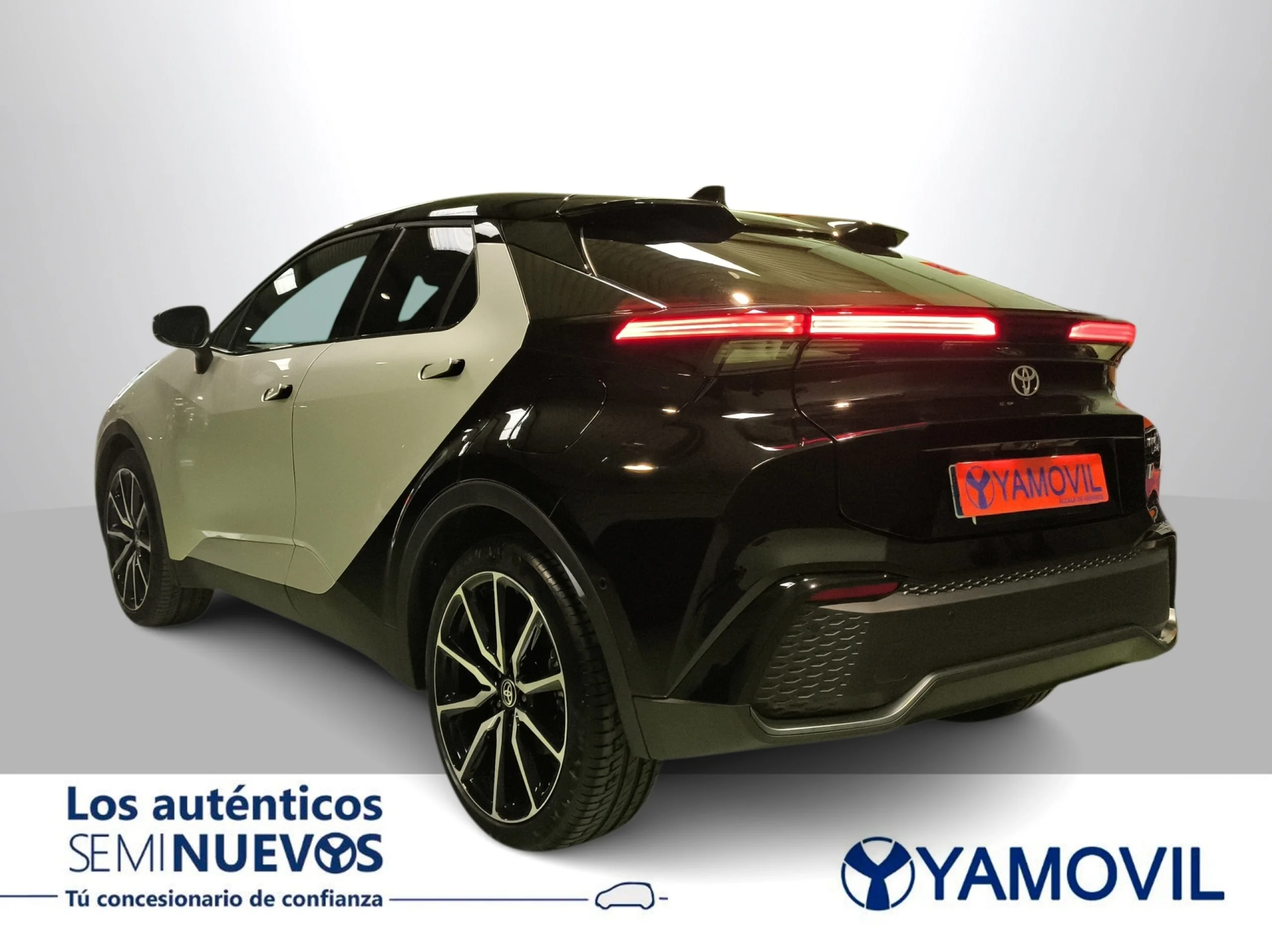 Toyota C-HR 200H Premiere Edition GR Sport 144 kW (196 CV) - Foto 5