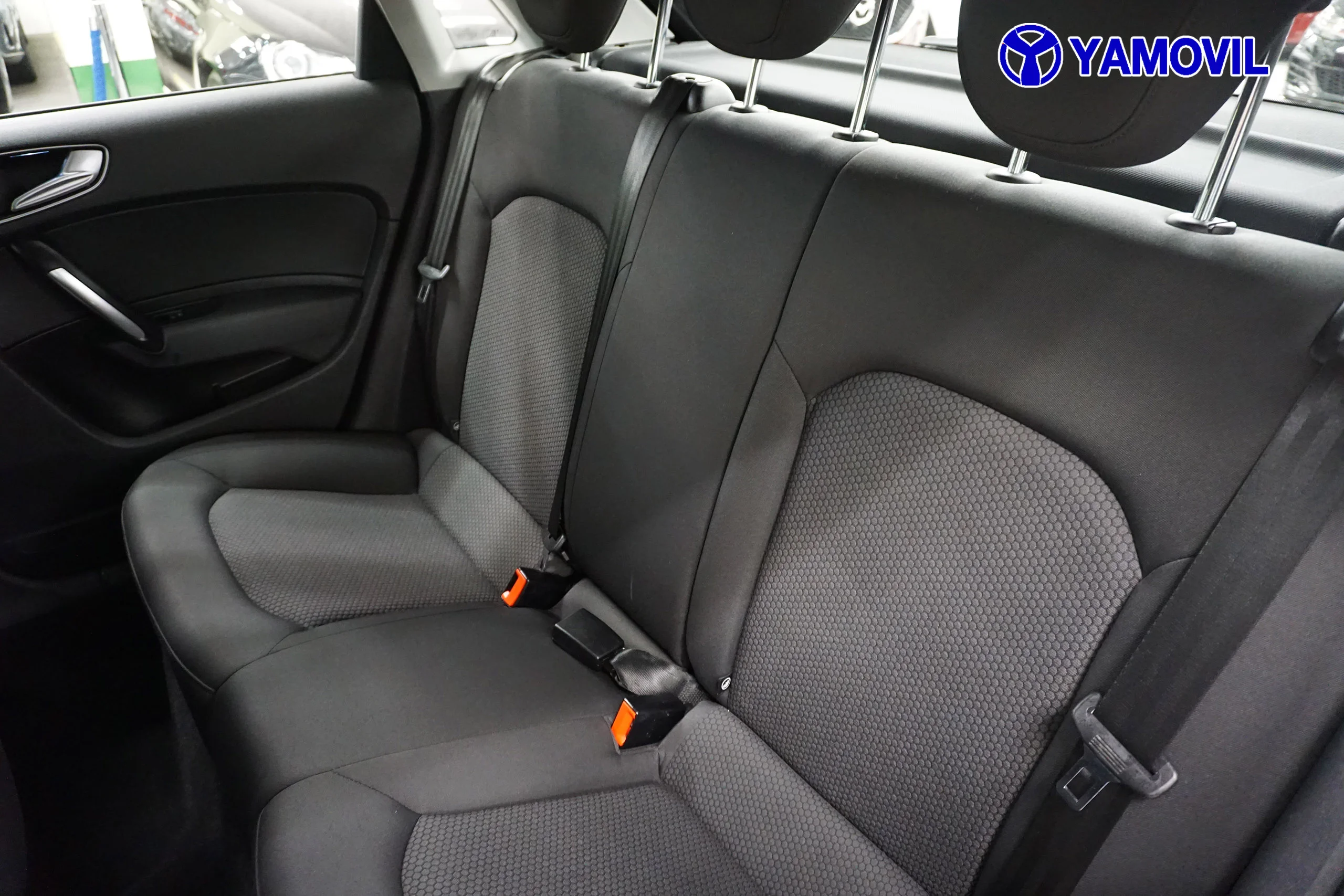 Audi A1 1.6 TDI ATTRACTION 5P - Foto 14