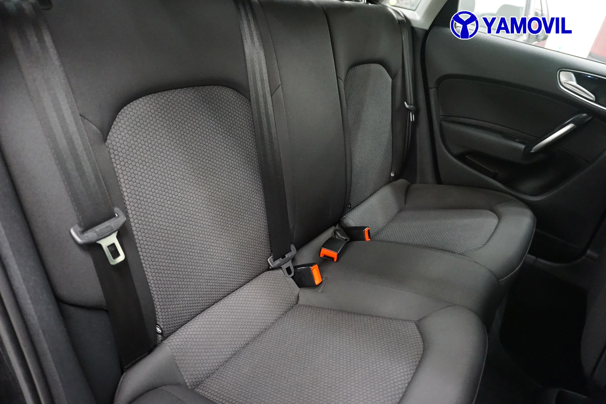 Audi A1 1.6 TDI ATTRACTION 5P - Foto 16