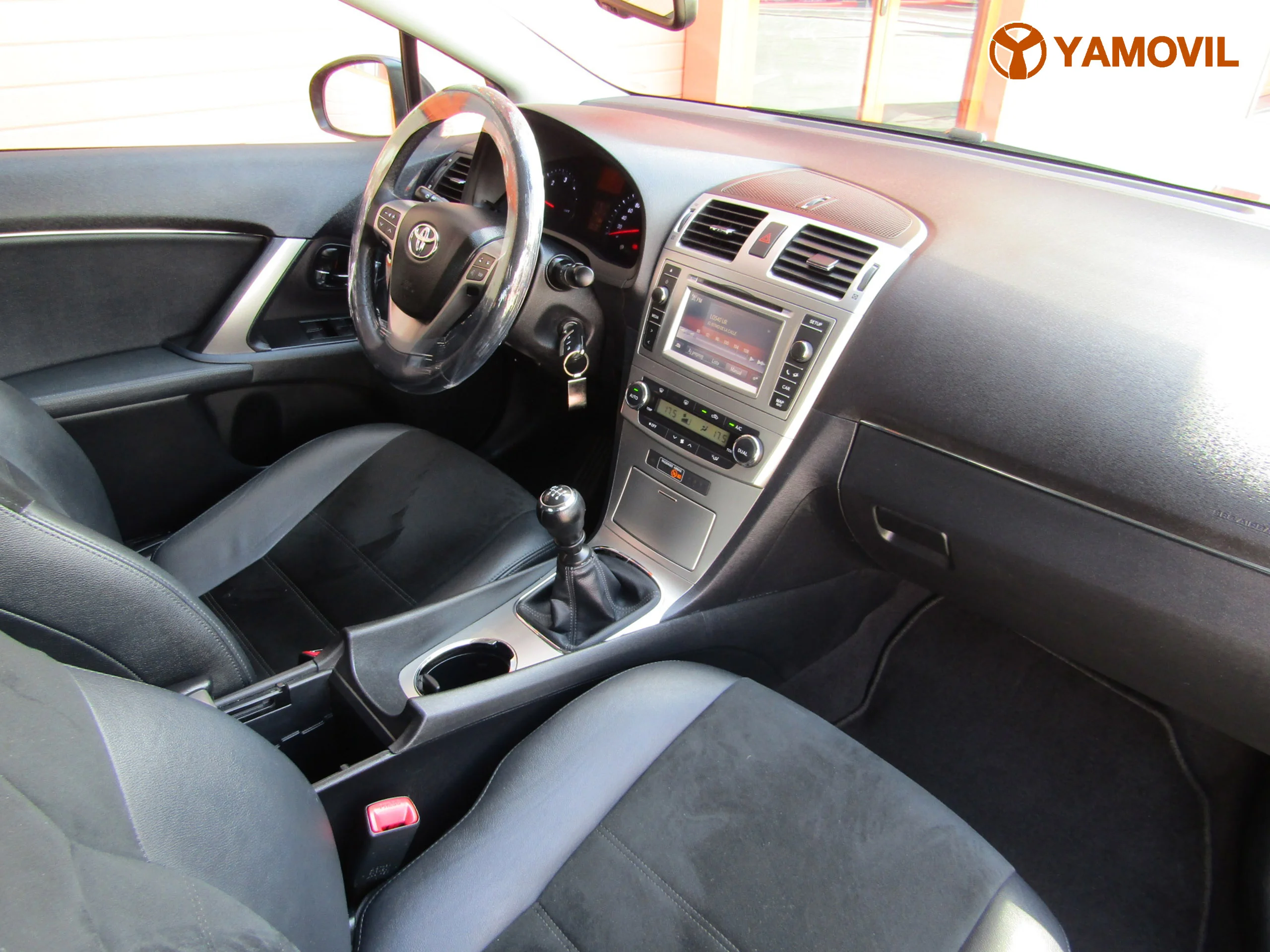 Toyota Avensis 2.0 EXECUTIVE - Foto 14