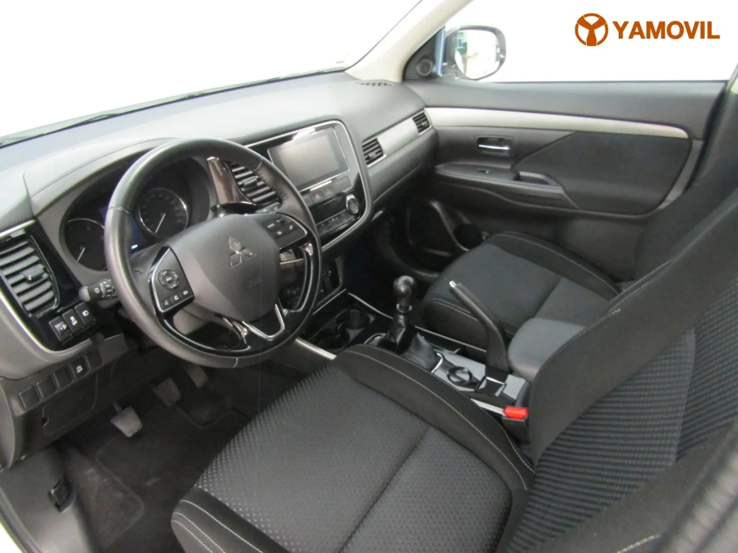 Mitsubishi Outlander 220 DI-D Motion 2WD 110 kW (150 CV) - Foto 17